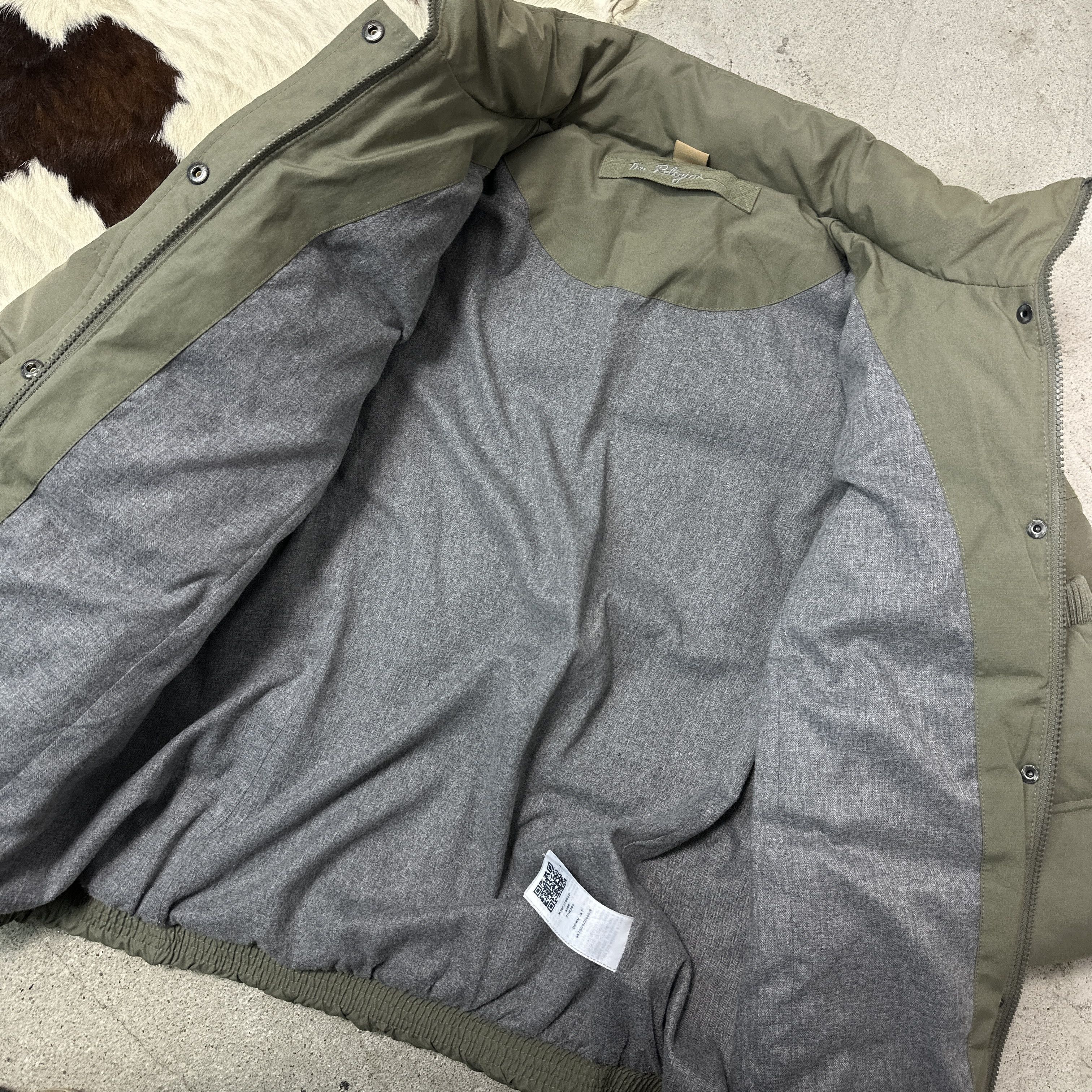 True Religion Vintage Gorpcore Outwear True Religion Down Jacket Y2K Size L / US 10 / IT 46 - 7 Thumbnail