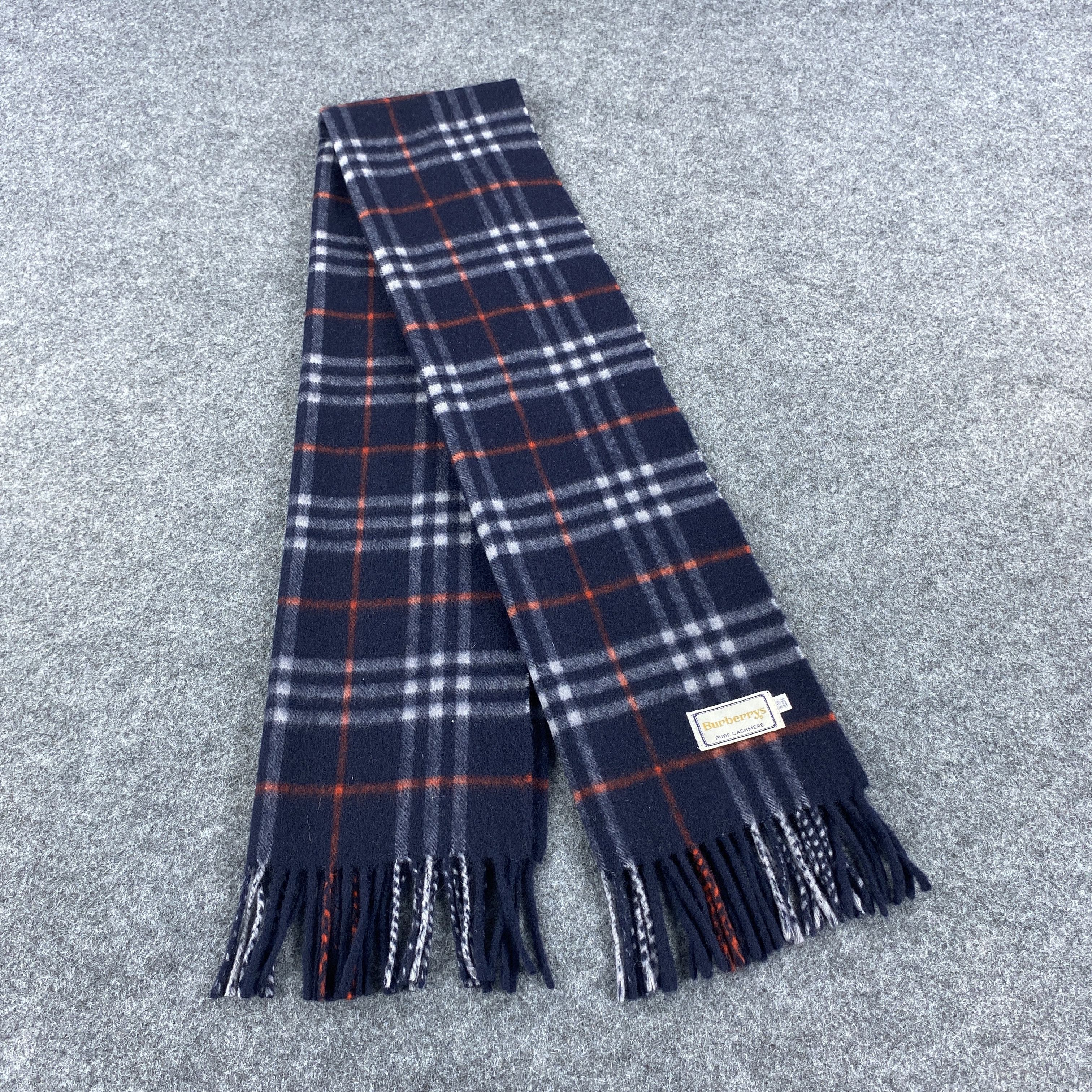 Burberry × Vintage GF10637 Burberrys Scarf Neck Wear Muffler Nova Check Size ONE SIZE - 1 Thumbnail