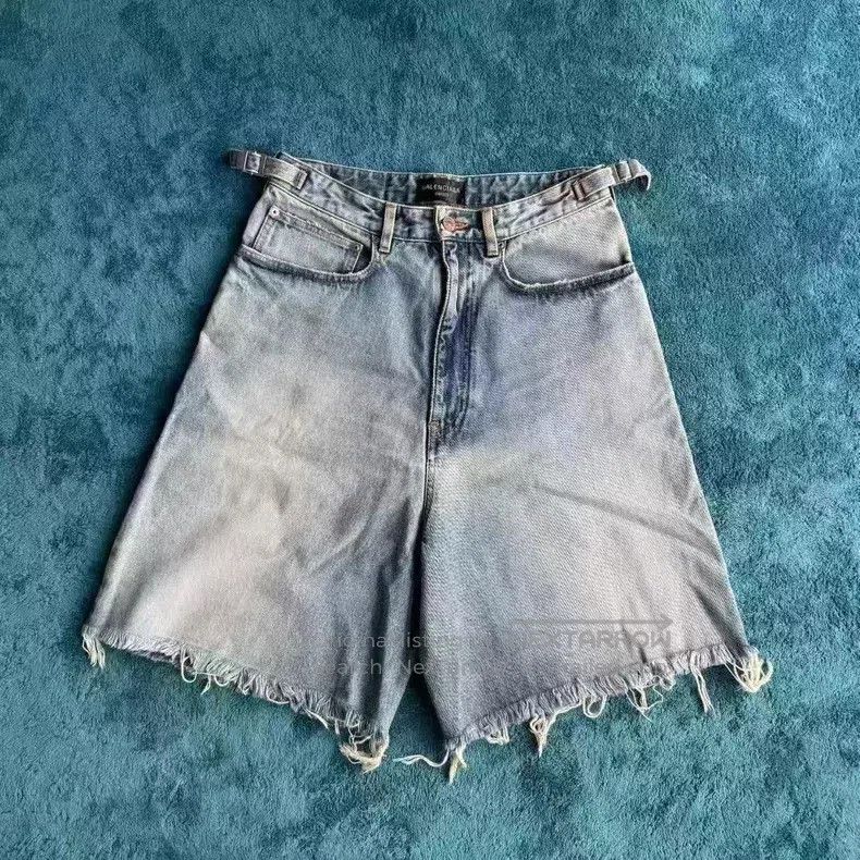 Balenciaga Balenciaga size XS Destroyed Seven-Point Jeans Size US 27 - 1 Thumbnail
