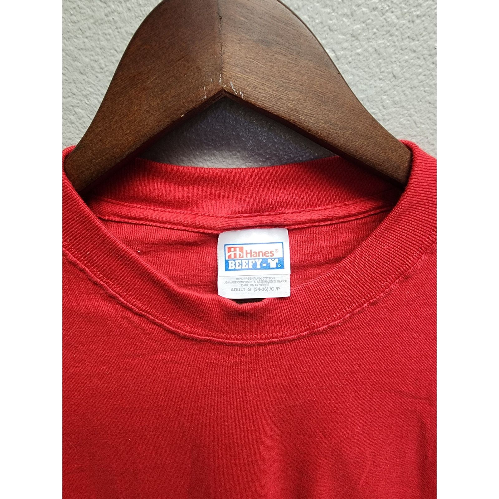 Hanes Hanes Vintage Beefy-T Red Long Sleeve Small Cotton Retro Size US S / EU 44-46 / 1 - 3 Thumbnail
