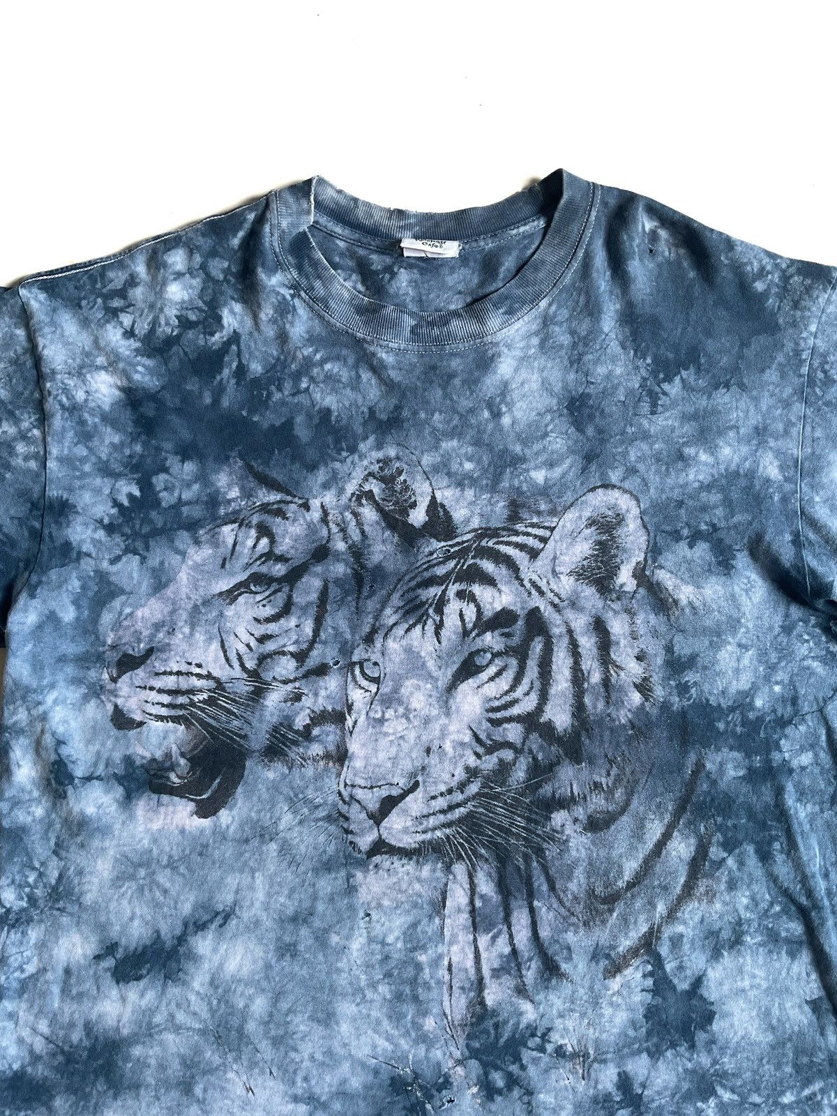 Vintage Vintage Rainforest Cafe Tigers T-shirt Size US L / EU 52-54 / 3 - 8 Thumbnail