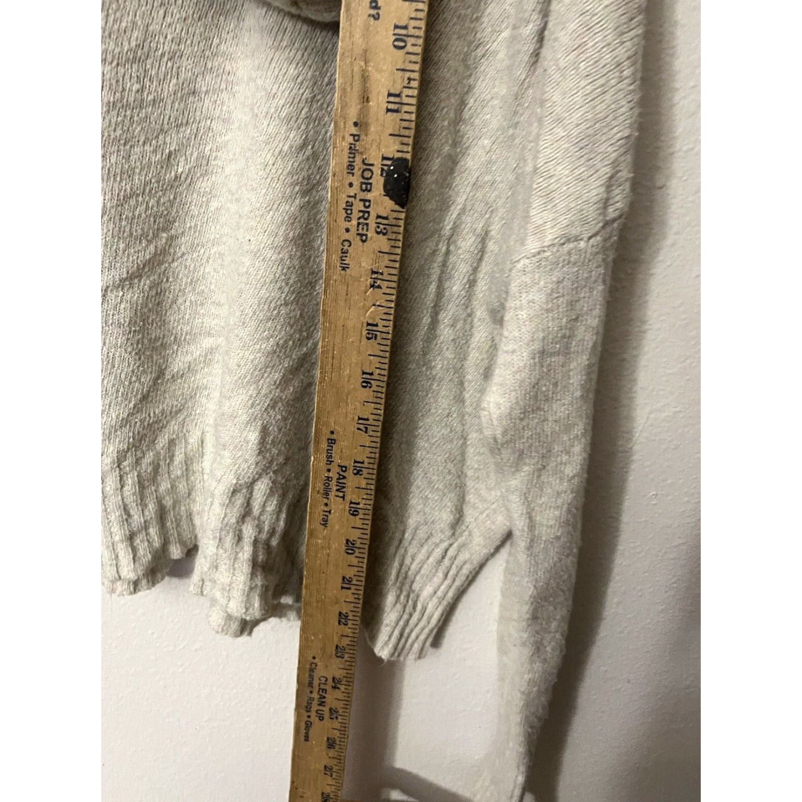American Eagle Outfitters VINTAGE American Eagle Hoodie Sweater Beige Acrylic Blend Long Sleeve Pullover Men's Medium with Pockets Beach Urban Size US M / EU 48-50 / 2 - 3 Thumbnail