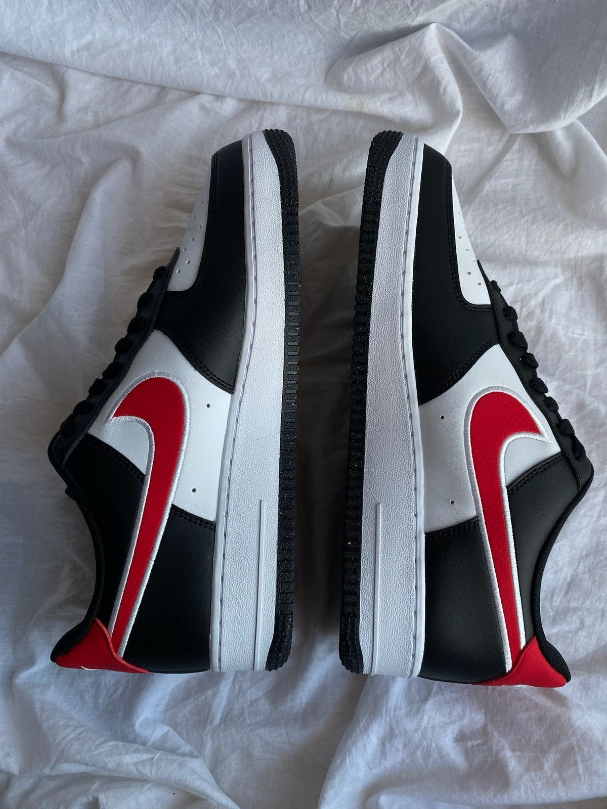 Nike Nike Air Force 1 Size US 10.5 / EU 43-44 - 7 Thumbnail