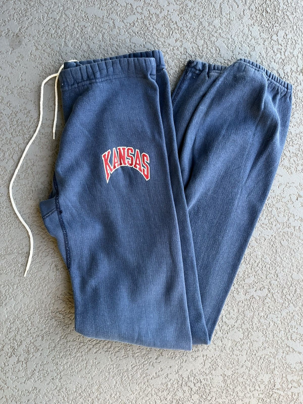 Champion Vintage 80s Kansas University Sweatpants Size US 36 / EU 52 - 1 Thumbnail
