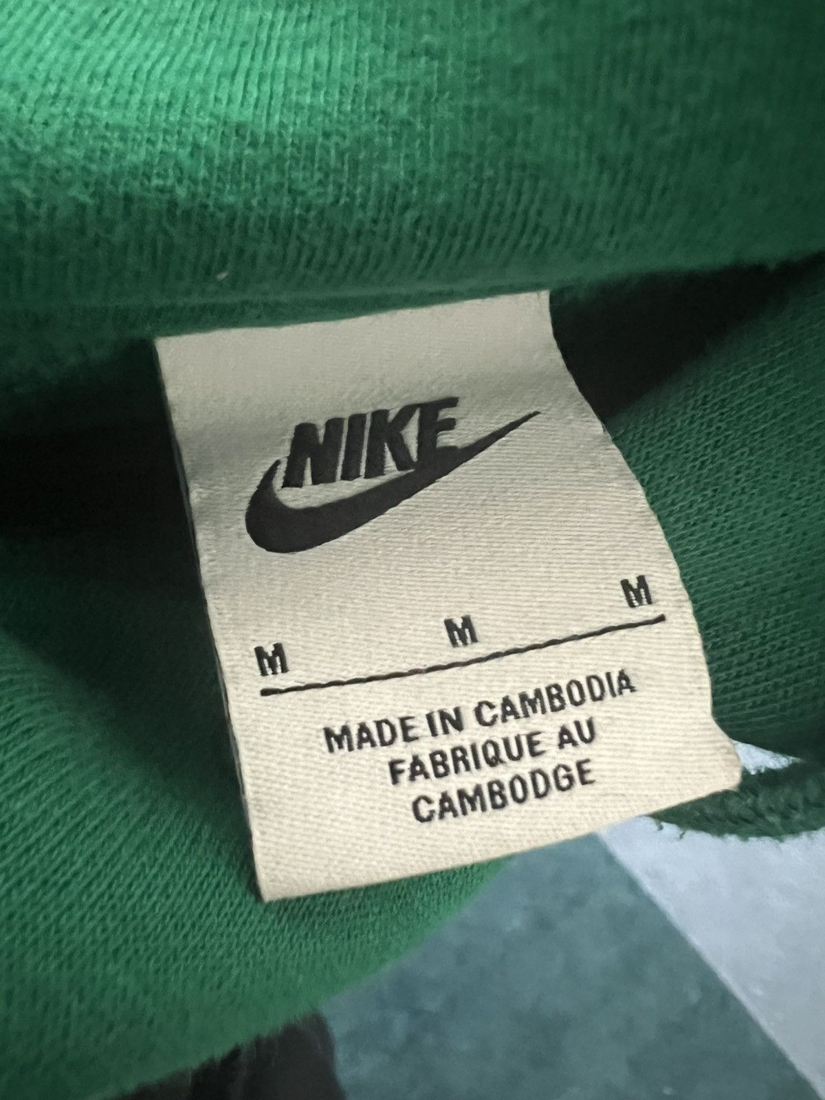 Nike Nike Center Swoosh Sports Hoodie - Green (Size M) Size US M / EU 48-50 / 2 - 3 Thumbnail