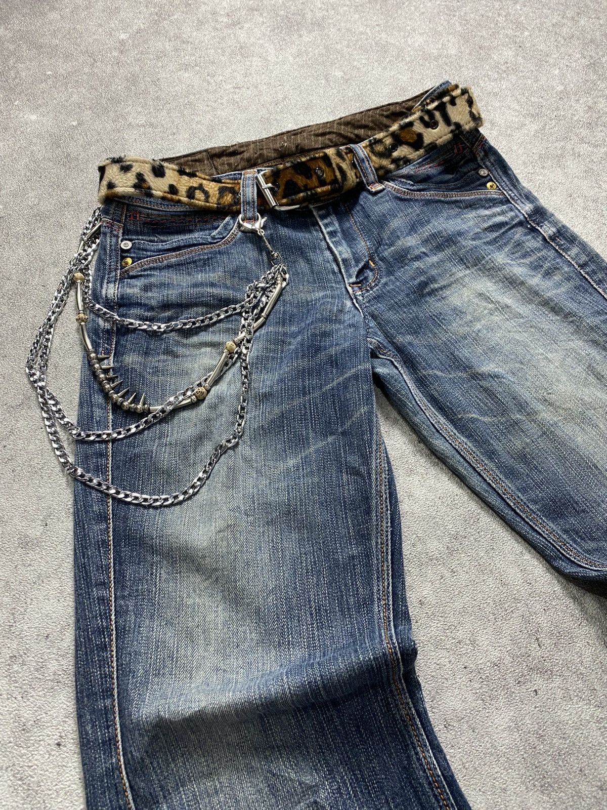Japanese Brand 2000s Brappers washed Flare jean Size US 30 / EU 46 - 3 Thumbnail