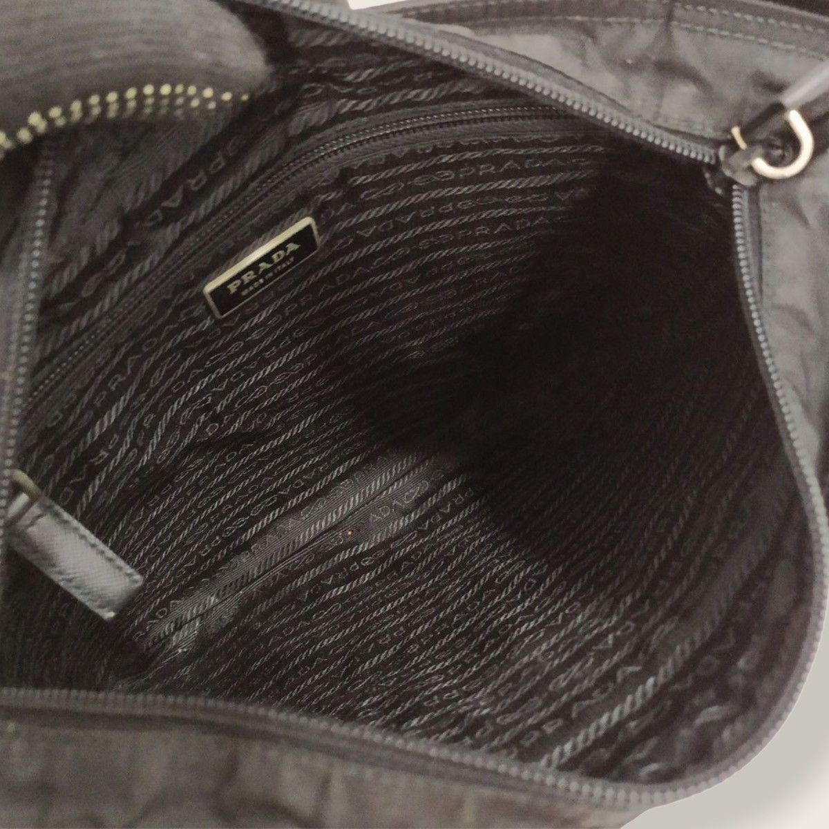 Prada ‼️LASTDROP‼️ AUTHENTIC PRADA NYLON CROSSBODY SHOULDER BAG Size ONE SIZE - 9 Thumbnail
