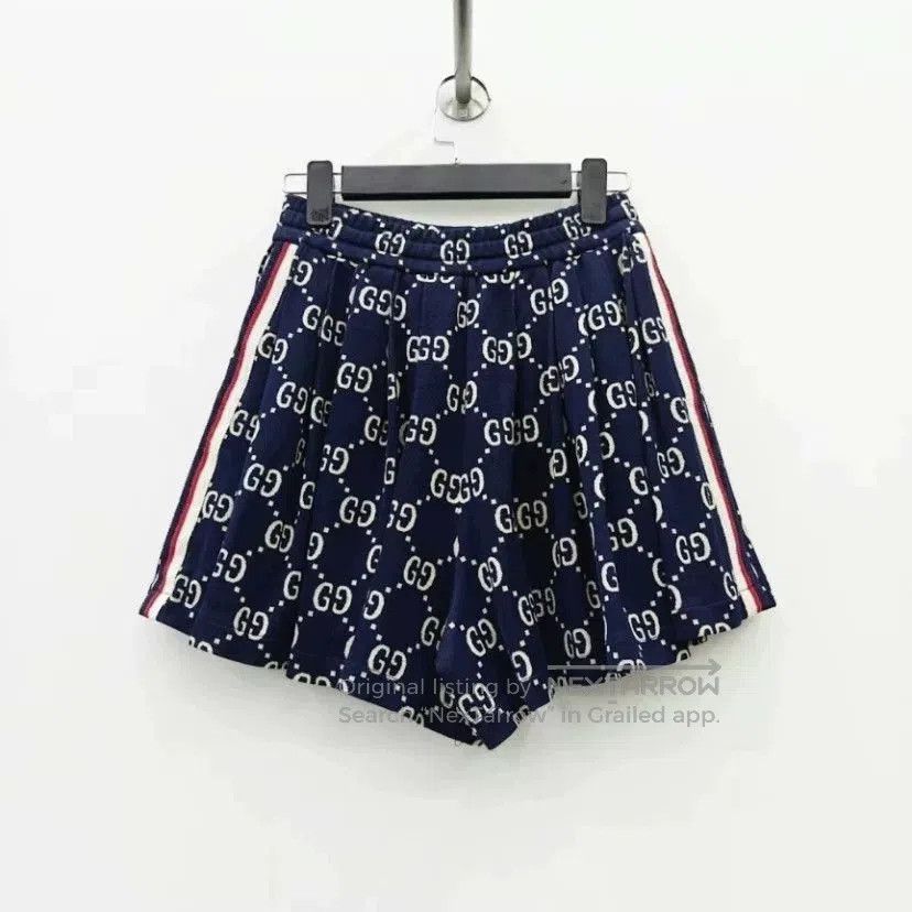 Gucci Gucci New GG Jacquard Knit Shorts. Size US 26 / EU 42 - 2 Thumbnail
