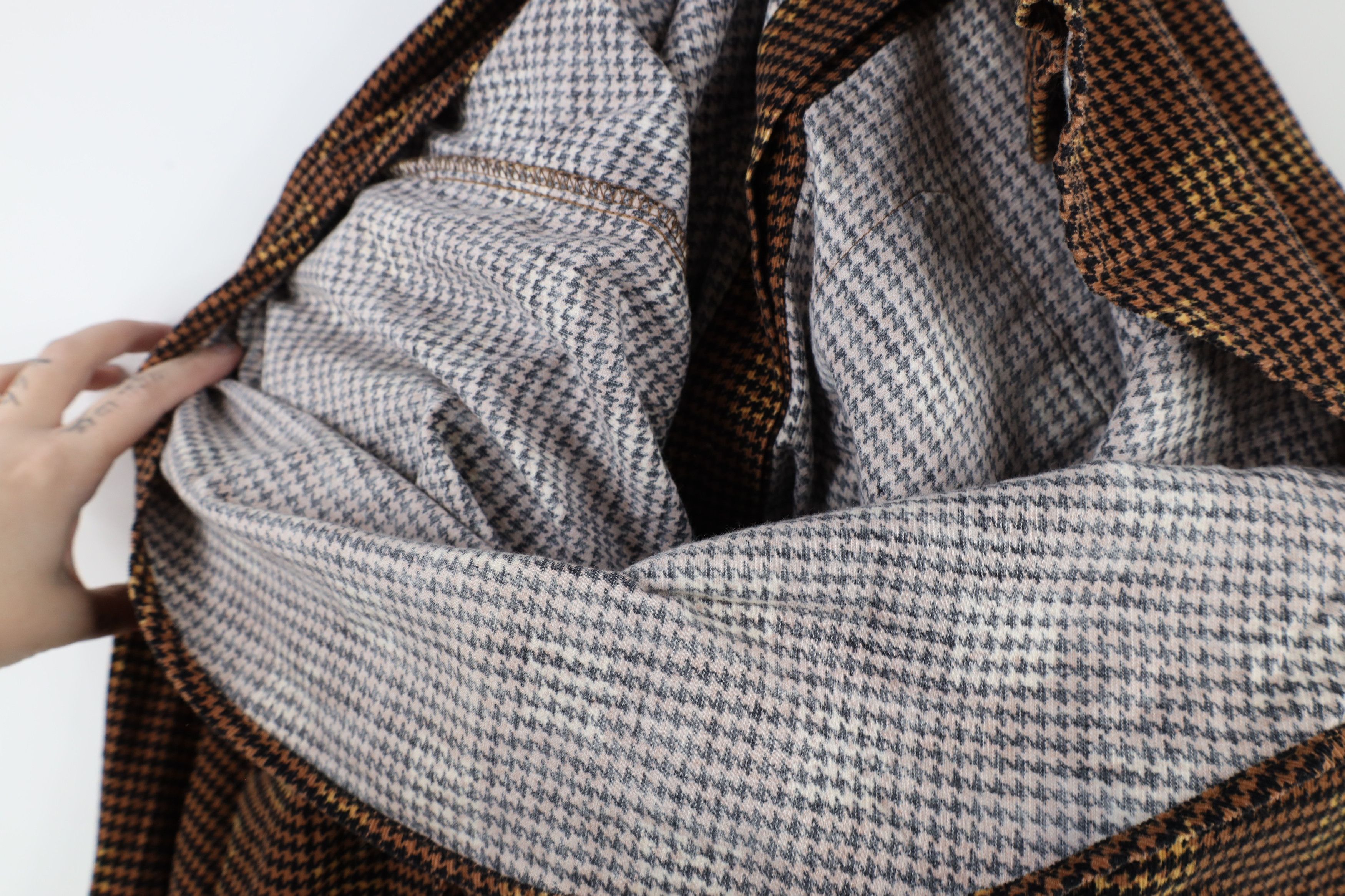Vintage Vintage 90s Streetwear Checkered Corduroy Button Shirt Size US M / EU 48-50 / 2 - 8 Thumbnail