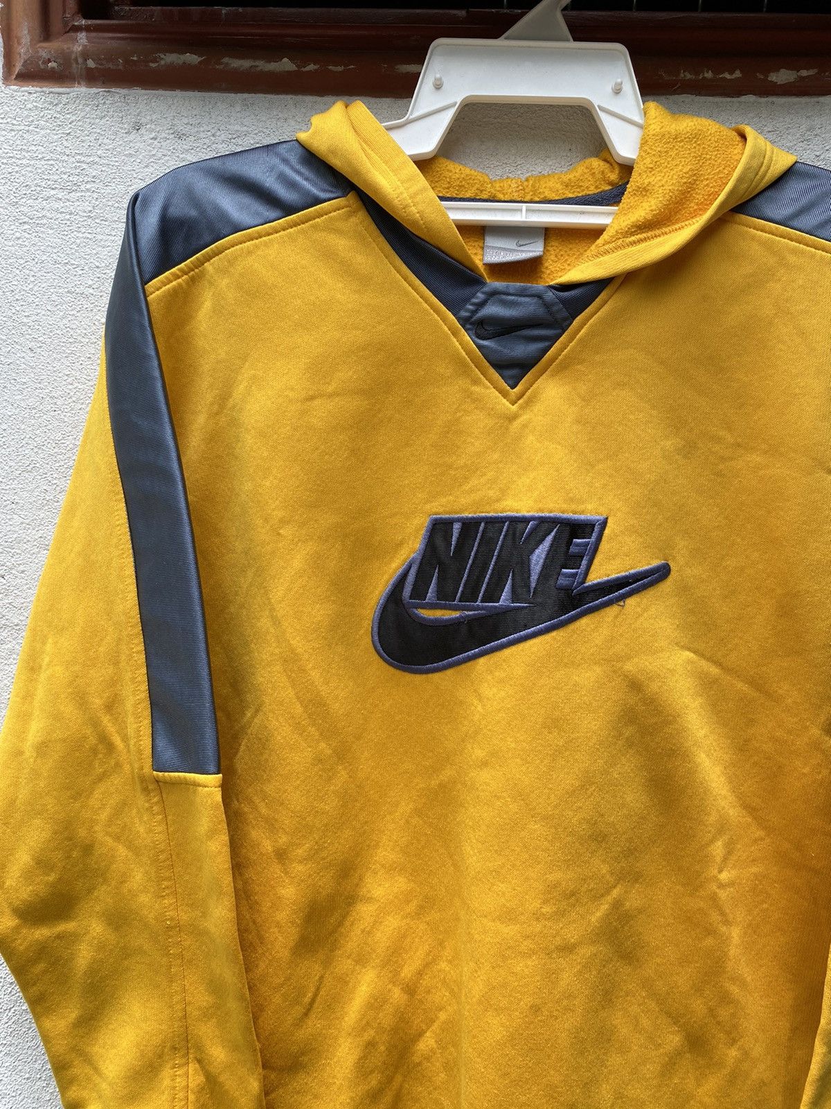 Nike Nike boys hoodie sweatshirt Size US L / EU 52-54 / 3 - 2 Thumbnail