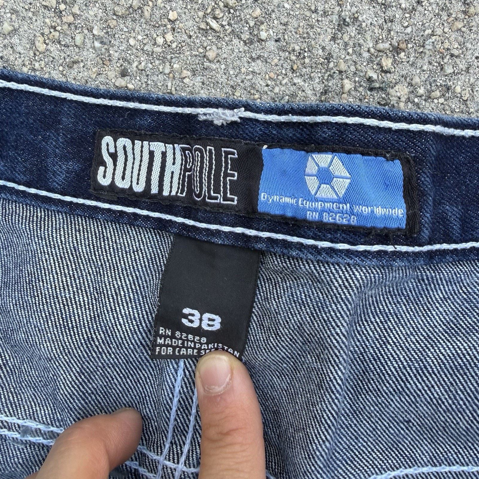 Southpole × Vintage Vintage Y2K Southpole Dark Wash Denim Shorts Jorts Sz 38 Size US 38 / EU 54 - 3 Thumbnail