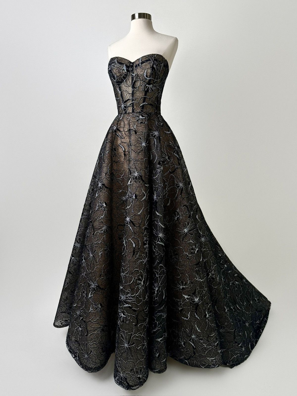 Other Brand New US 8 Anna Augusta Black Maxi Evening Dress Size M / US 6-8 / IT 42-44 - 1 Thumbnail