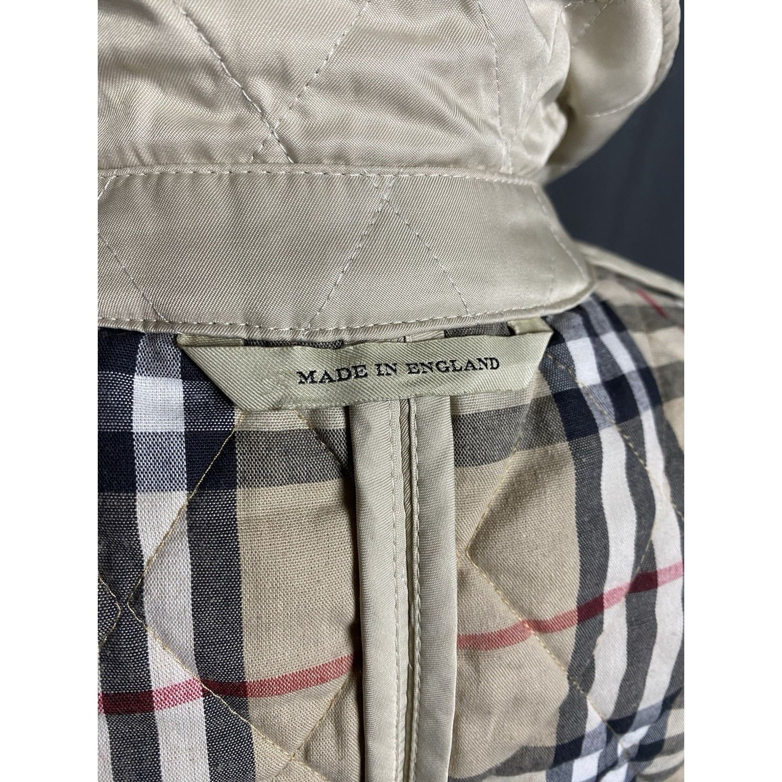 Burberry Burberry Nova Check Lining Women's Beige Quilted Jacket Size Size S / US 4 / IT 40 - 12 Thumbnail