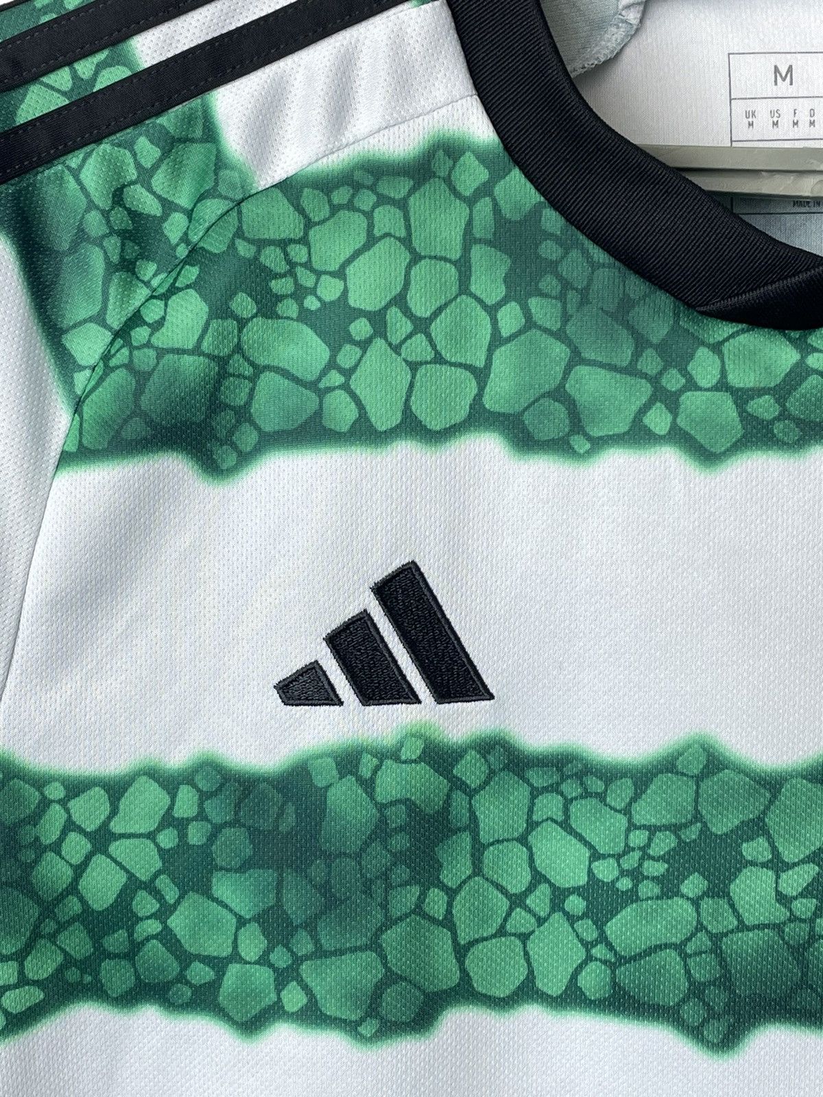 Adidas Adidas 23/24 Celtic Football Club Home Soccer Jersey M Size Size US M / EU 48-50 / 2 - 3 Thumbnail