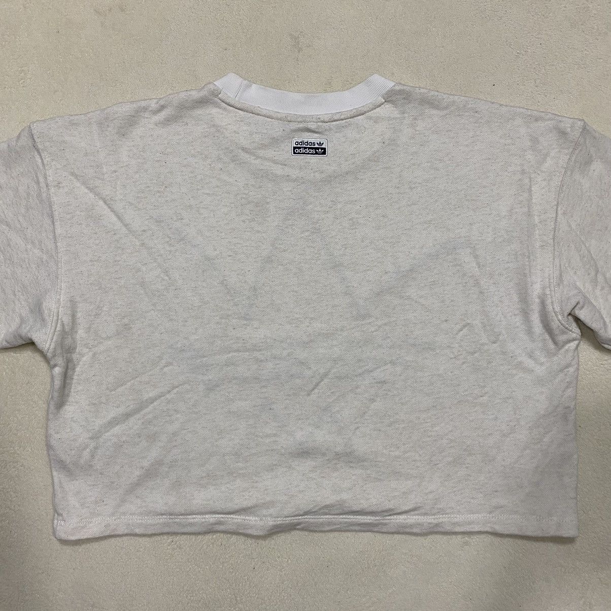 Adidas ADIDAS Embroidered Trefoil Logo Cropped Sweatshirt Size S / US 4 / IT 40 - 5 Thumbnail