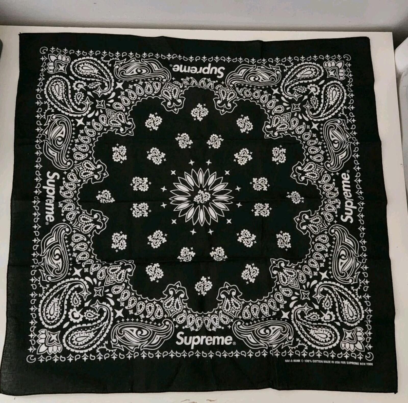 Supreme Supreme Skull Pile Bandana Green | Grailed