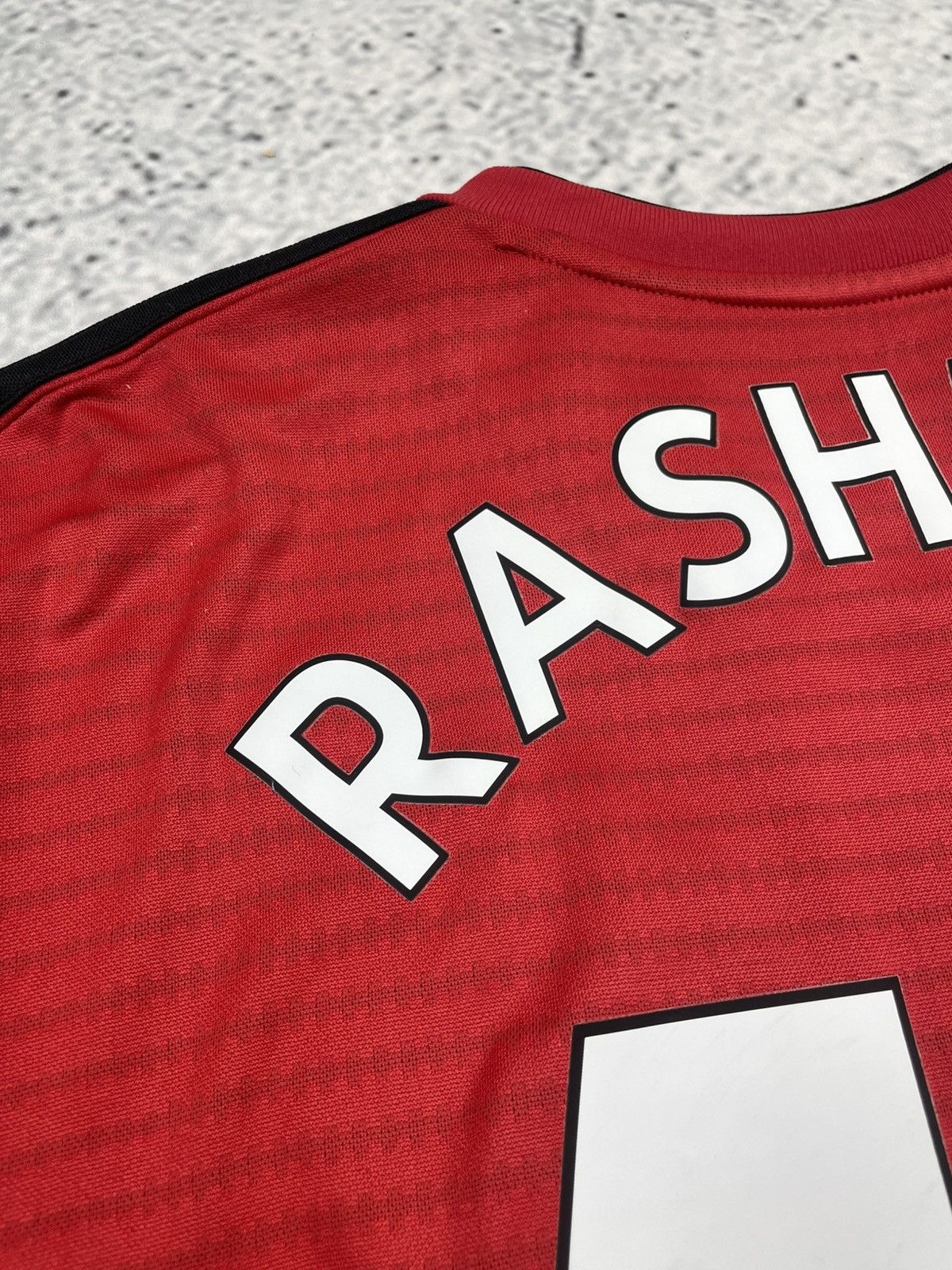 Adidas Adidas M Manchester UTD Long Sleeve Jersey #10 Rashford eg Size US M / EU 48-50 / 2 - 13 Thumbnail