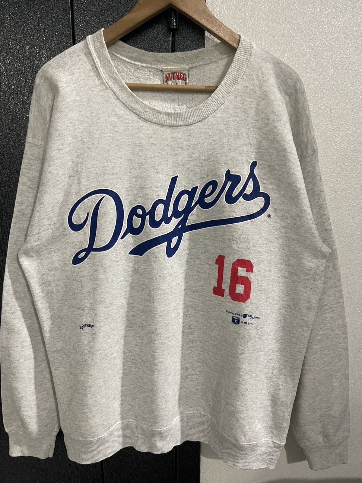 NBA Vintage 90s Dodgers Nutmeg Mills Nomo 16 MLB Sweatshirt Size US L / EU 52-54 / 3 - 5 Thumbnail