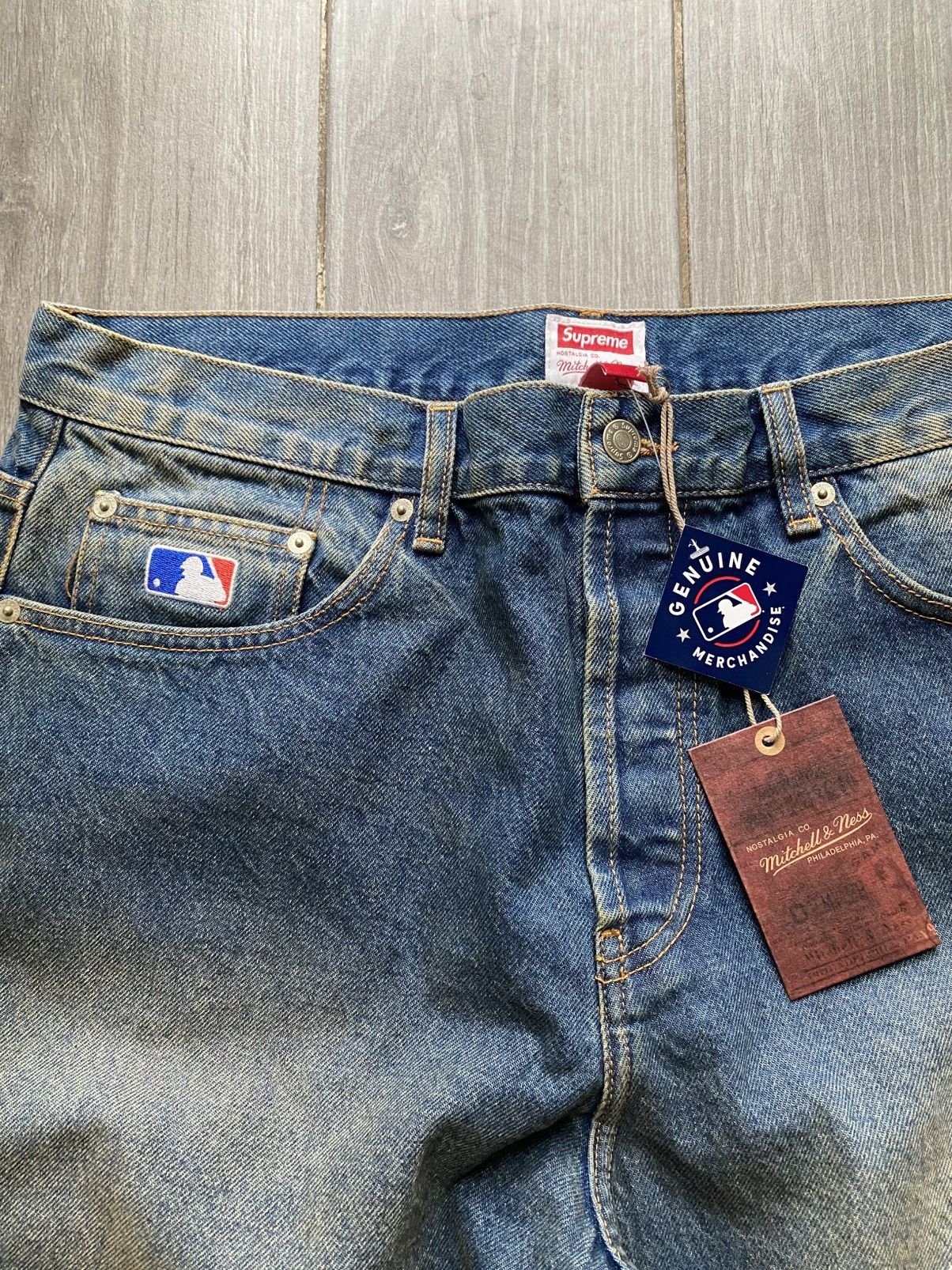 Supreme Supreme Mitchell & Ness Atlanta Braves Loose Fit Jean 36 Size US 36 / EU 52 - 5 Thumbnail