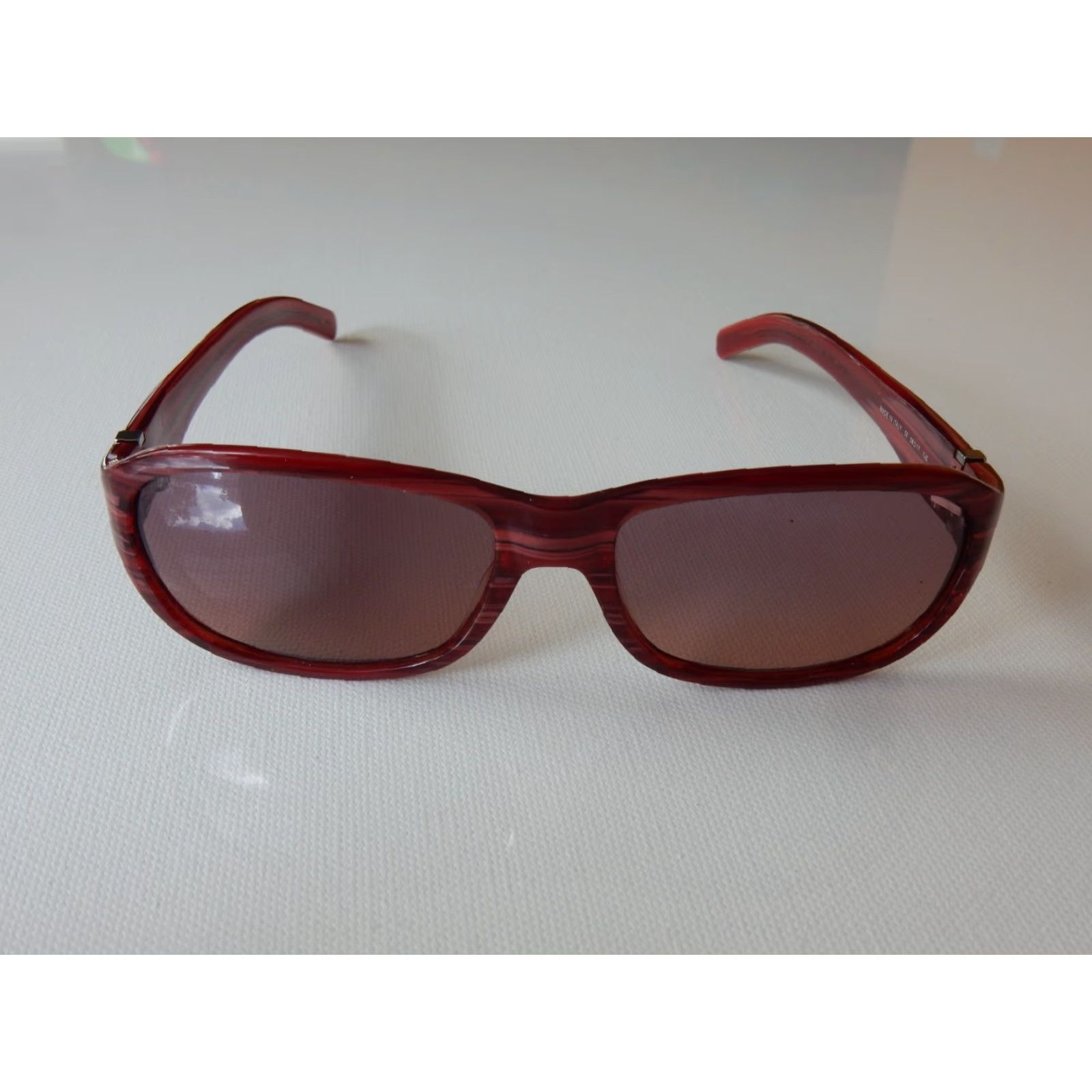 Calvin Klein Calvin Klein Sunglasses Women Polarized 58mm Red 135 Temple Size ONE SIZE - 2 Thumbnail