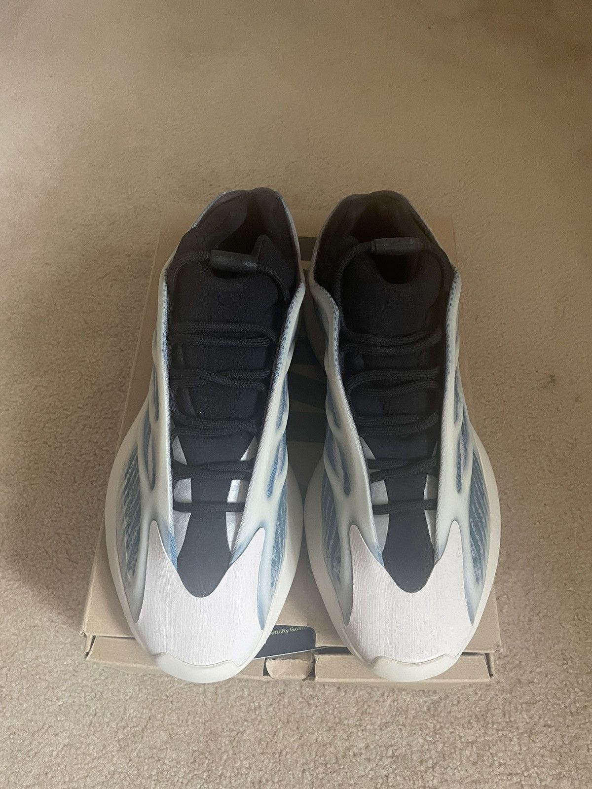 Adidas × Kanye West × Yeezy Adidas Yeezy 700 V3 ‘Kyanite’ Size US 11 / EU 44 - 6 Thumbnail