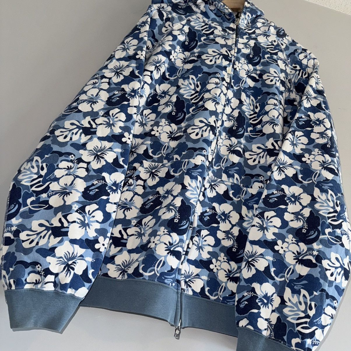 Bape Vintage Nigo Era Aloha Camo Full Zip Up Hoodie Sweater Size US XL / EU 56 / 4 - 3 Thumbnail