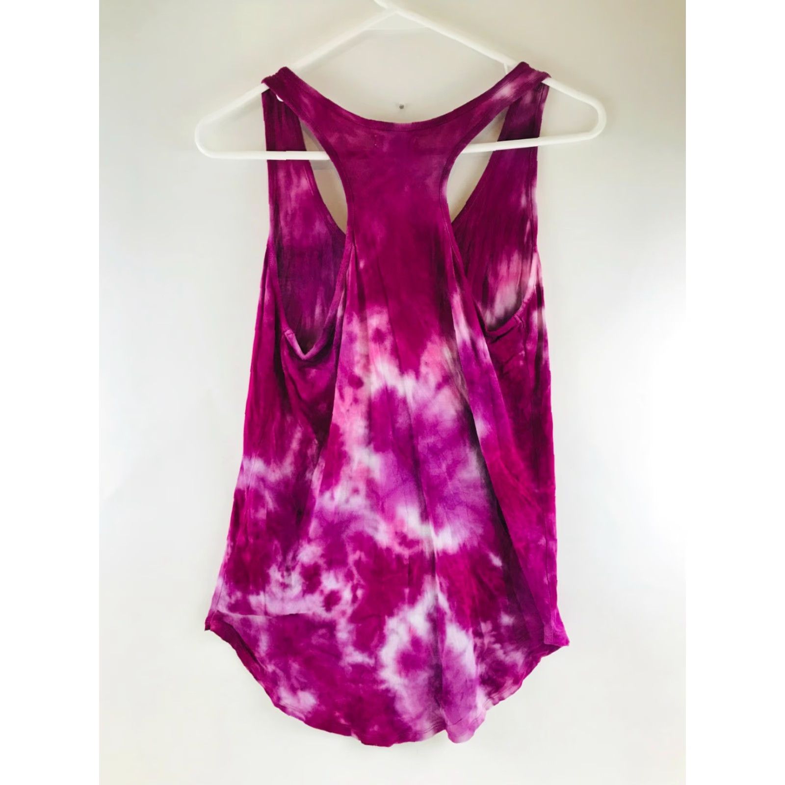 Vintage Maurices Tie Dye Top Women's XS White Magenta "Every Summer has a story" Size XS / US 0-2 / IT 36-38 - 2 Thumbnail