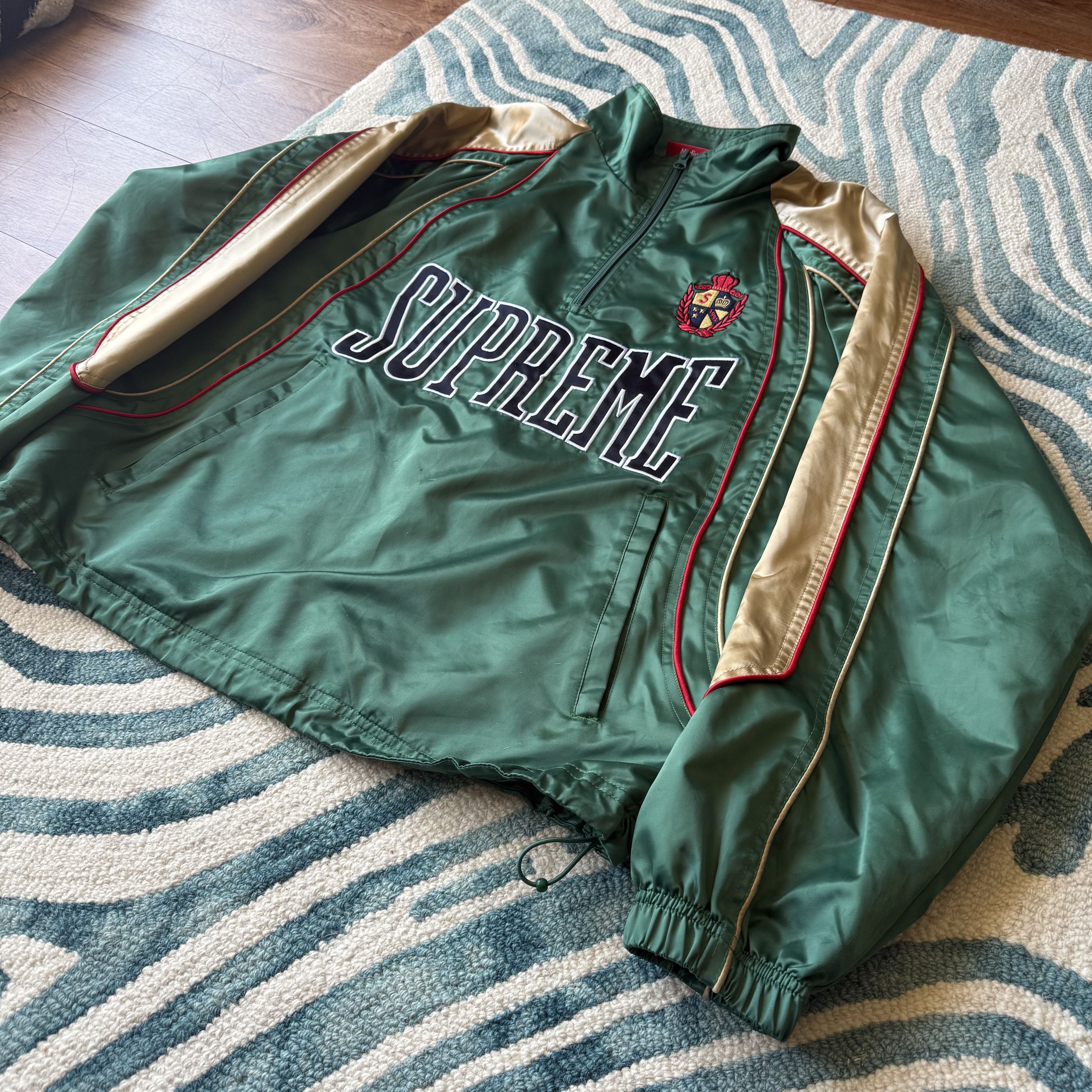 Supreme Supreme Satin Piping Pullover Mens Medium Green Gold Red Size US M / EU 48-50 / 2 - 2 Thumbnail