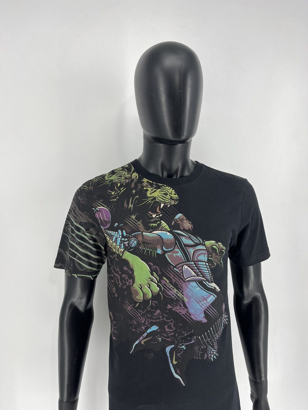 Nike Nike Basketball Lebron James Fate Lived Fearless Lion TShirt Size US XS / EU 42 / 0 - 3 Thumbnail