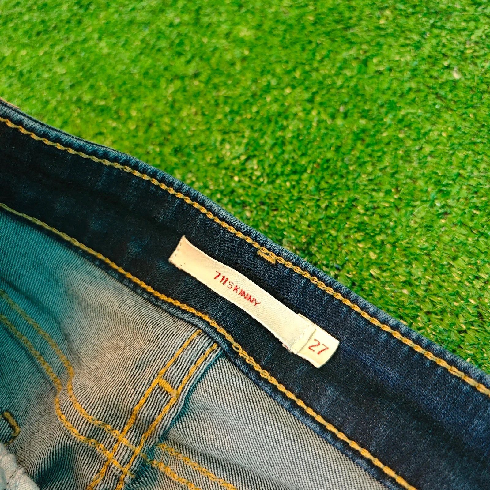 Levi's Levi's 711 Jeans Womens 27 skinny slim fit dark blue zip fly Size 27" / US 4 / IT 40 - 7 Thumbnail