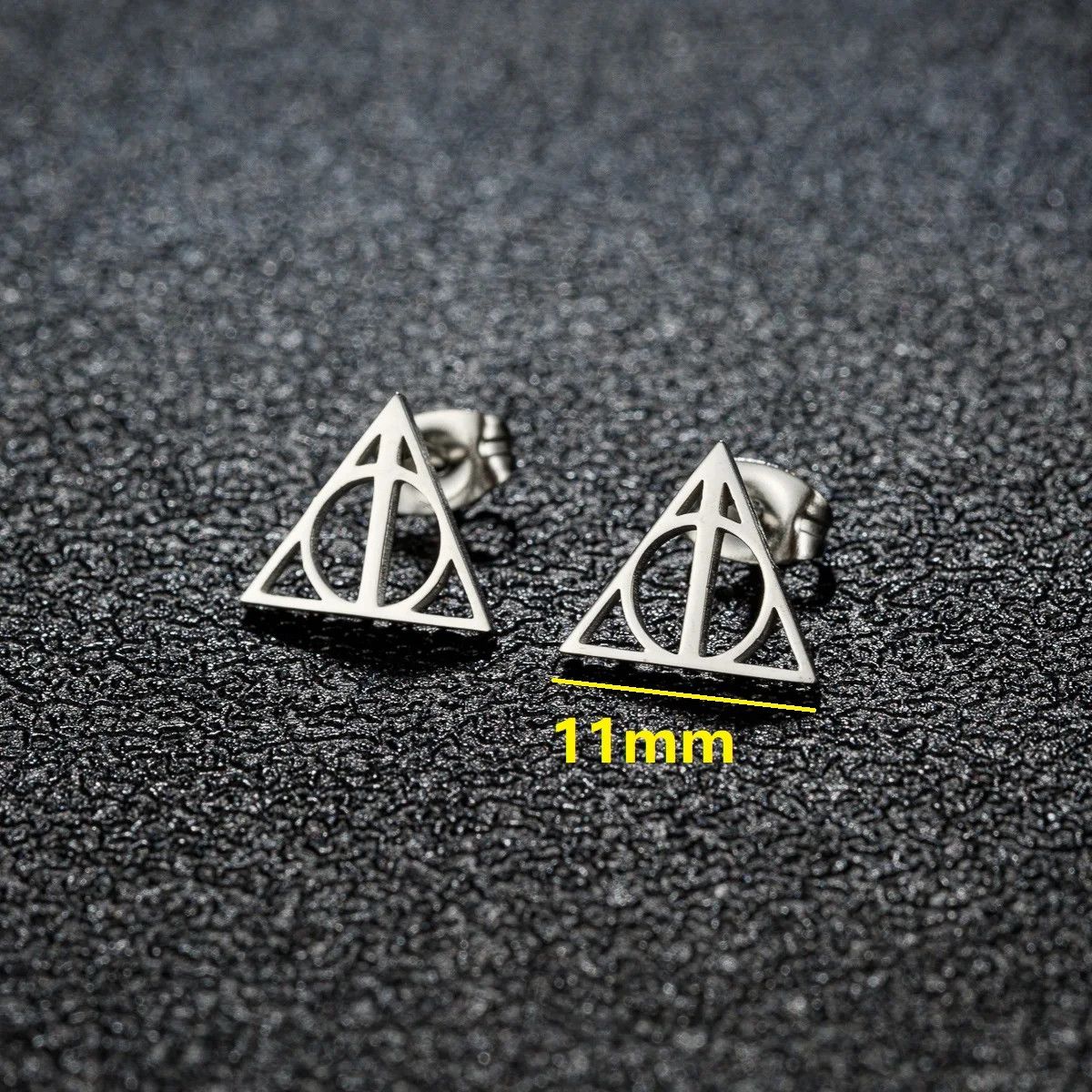 Jewelry Geometric Triangle Mini Stud Earrings Charm Earring Gift Size ONE SIZE - 2 Thumbnail