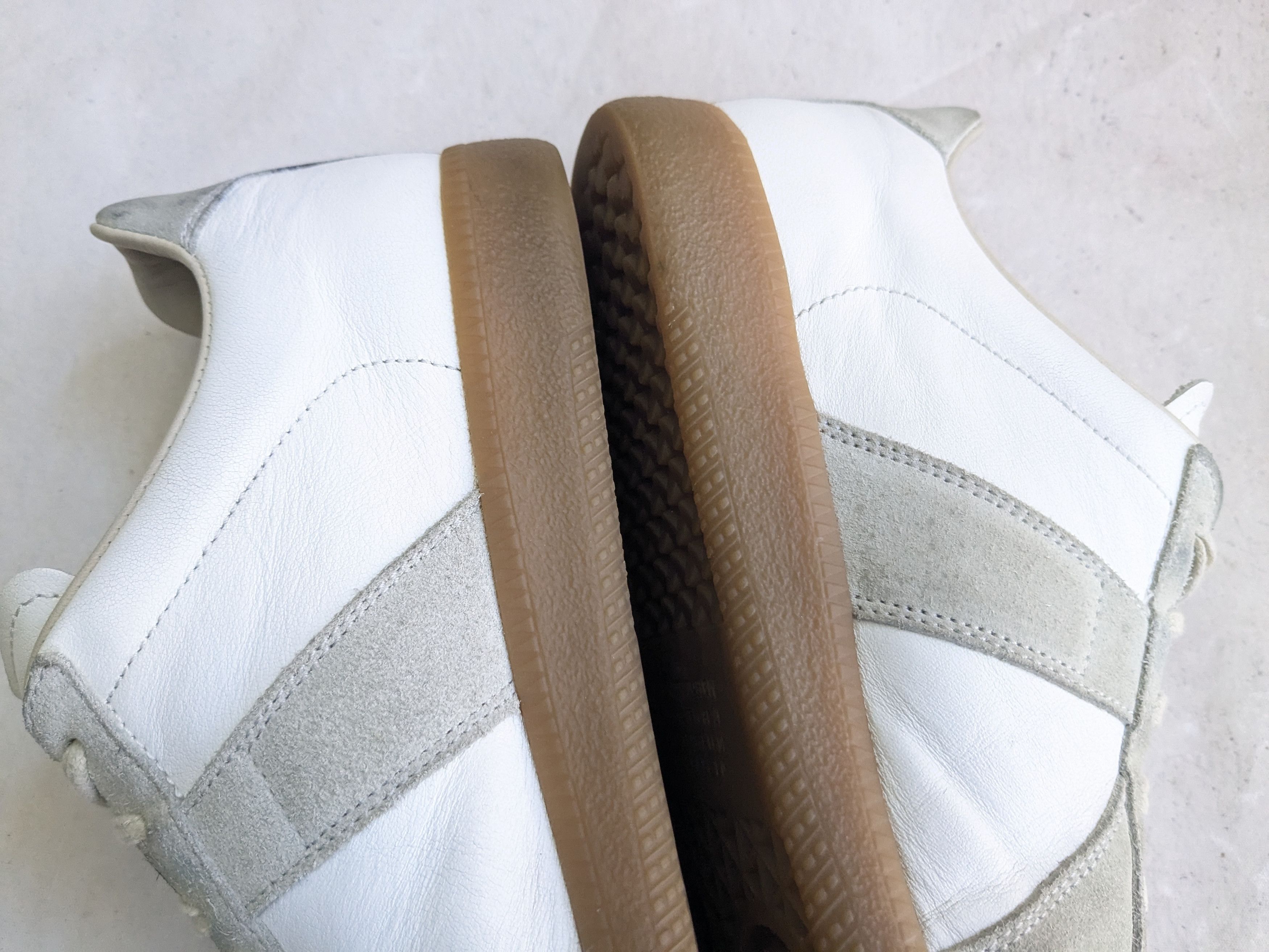 Maison Margiela Maison Margiela GAT Replica White Gray 8 41 Low Tops Size US 8 / EU 41 - 12 Thumbnail