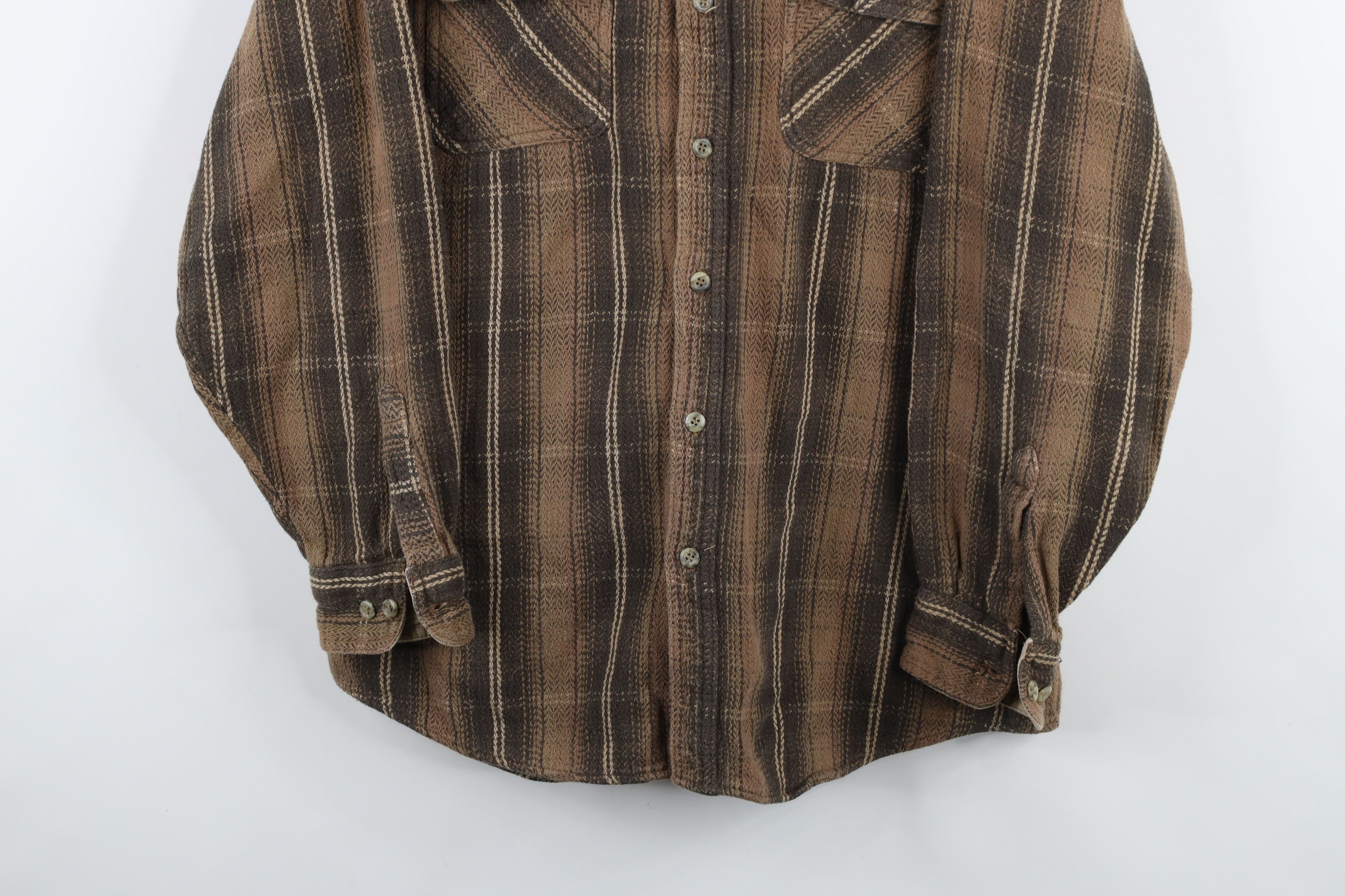 Vintage Vintage 90s Streetwear Heavyweight Button Shirt Brown Size US L / EU 52-54 / 3 - 3 Thumbnail