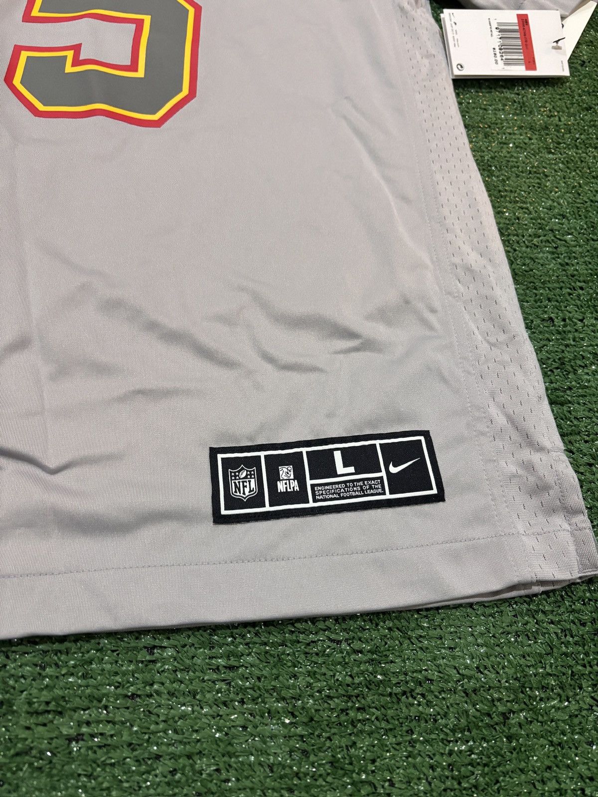 Nike Nike Patrick Mahomes Kansas City Chiefs SB LVII Jersey Size US L / EU 52-54 / 3 - 2 Thumbnail