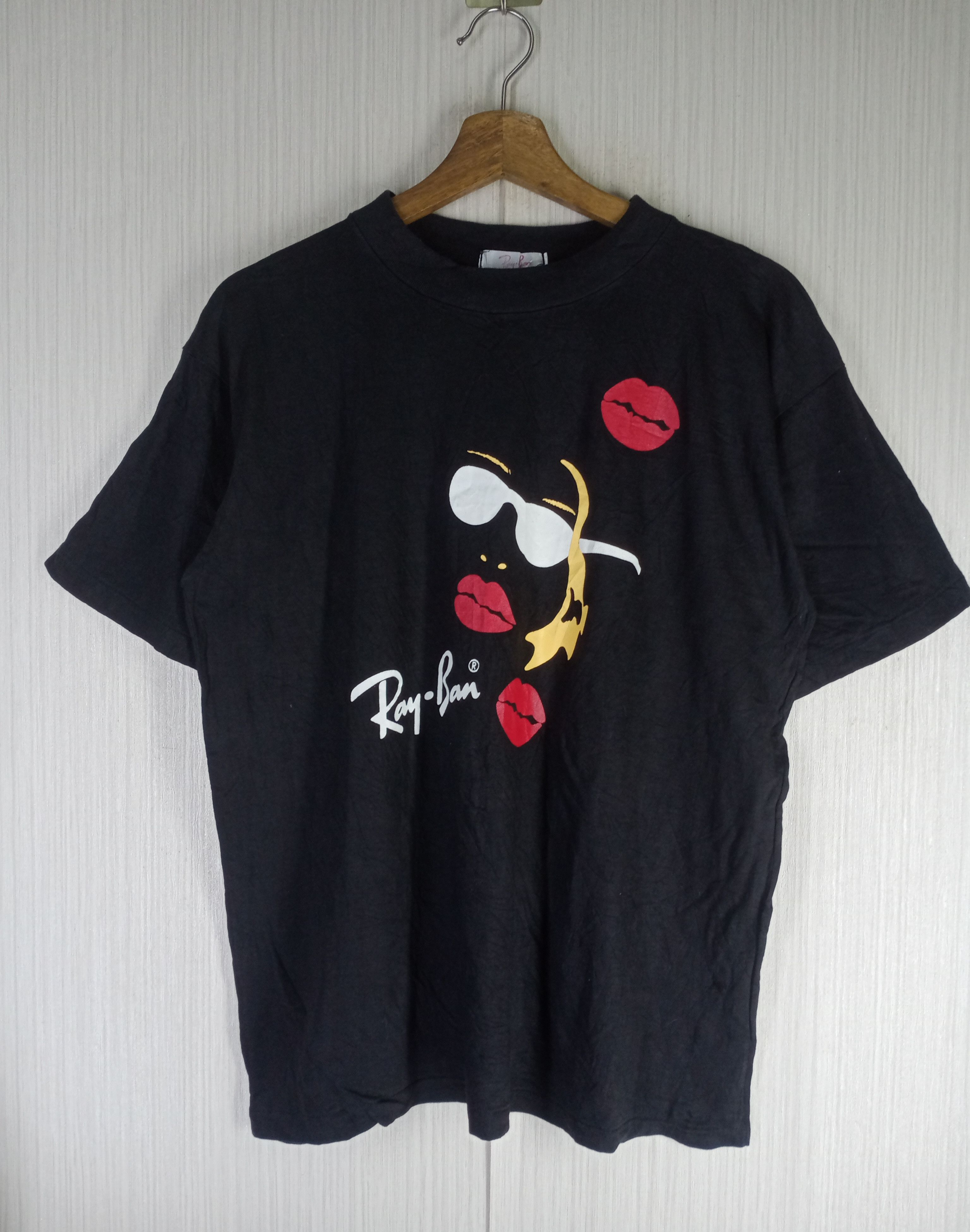 RayBan Rare Vintage 90s Ray-Ban Tshirt Size US M / EU 48-50 / 2 - 1 Thumbnail