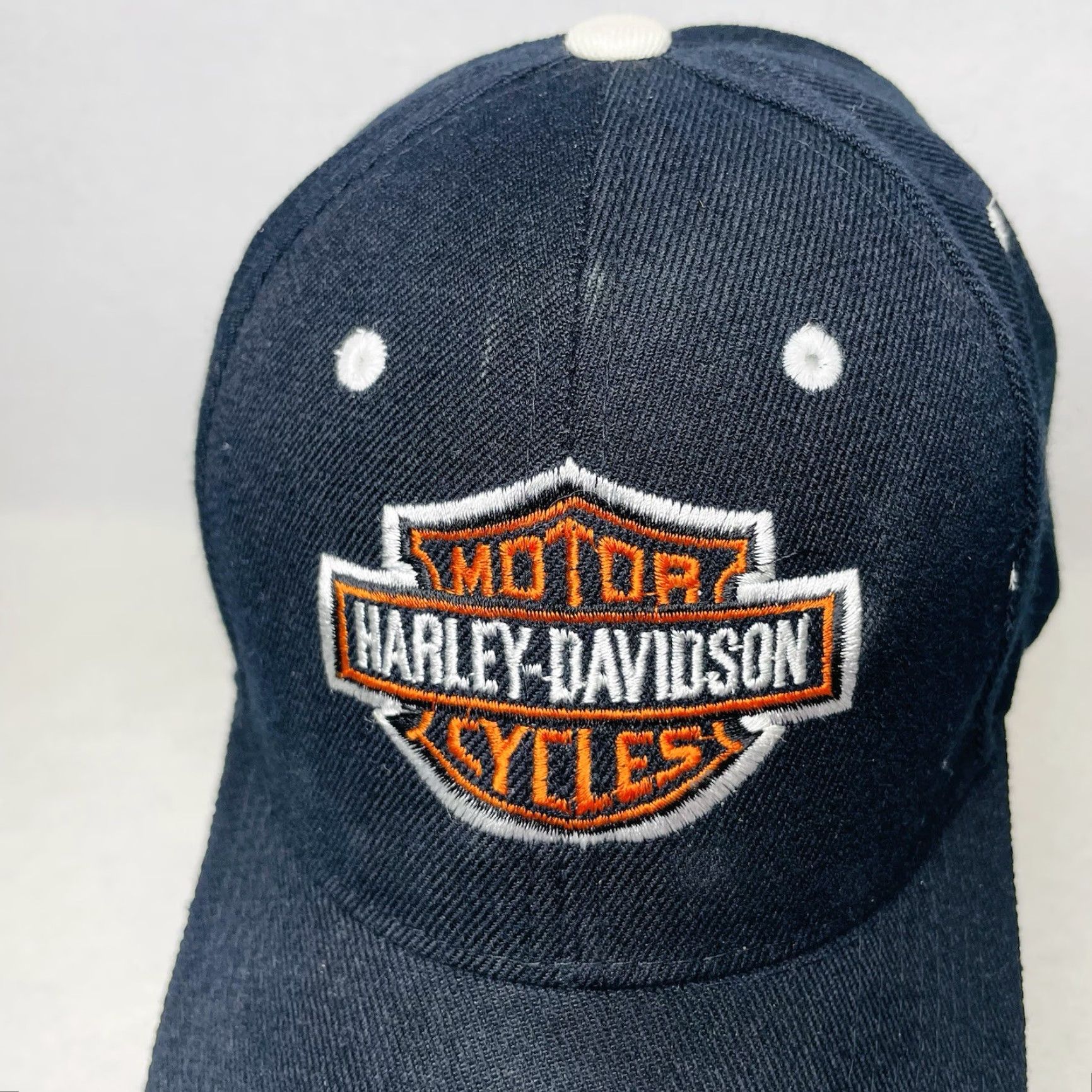 Harley Davidson Harley-Davidson Cap Embroidered Logo Black StrapBack Baseball Hat Men One Size Black Canvas Cotton Motorcycle Logo Baseball Cap Size ONE SIZE - 2 Thumbnail