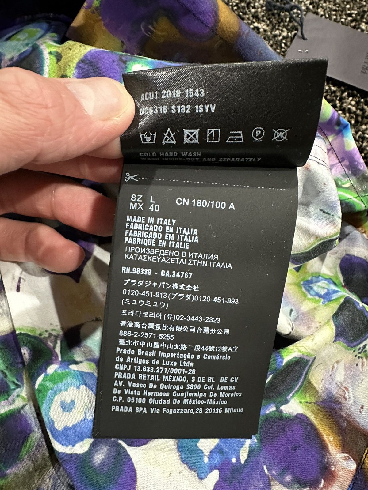 Prada Prada 2018 Liquid Floral Daisy Bowling Button Up Shirt Size US L / EU 52-54 / 3 - 18 Thumbnail