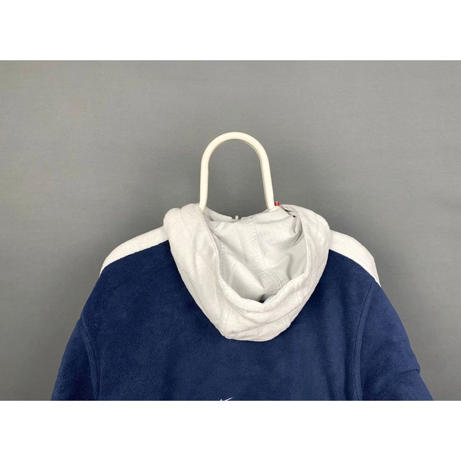 Nike Nike Hoodie Mens S Blue & Gray Reversible Size Long Sleeve Drawstring Size US S / EU 44-46 / 1 - 6 Thumbnail
