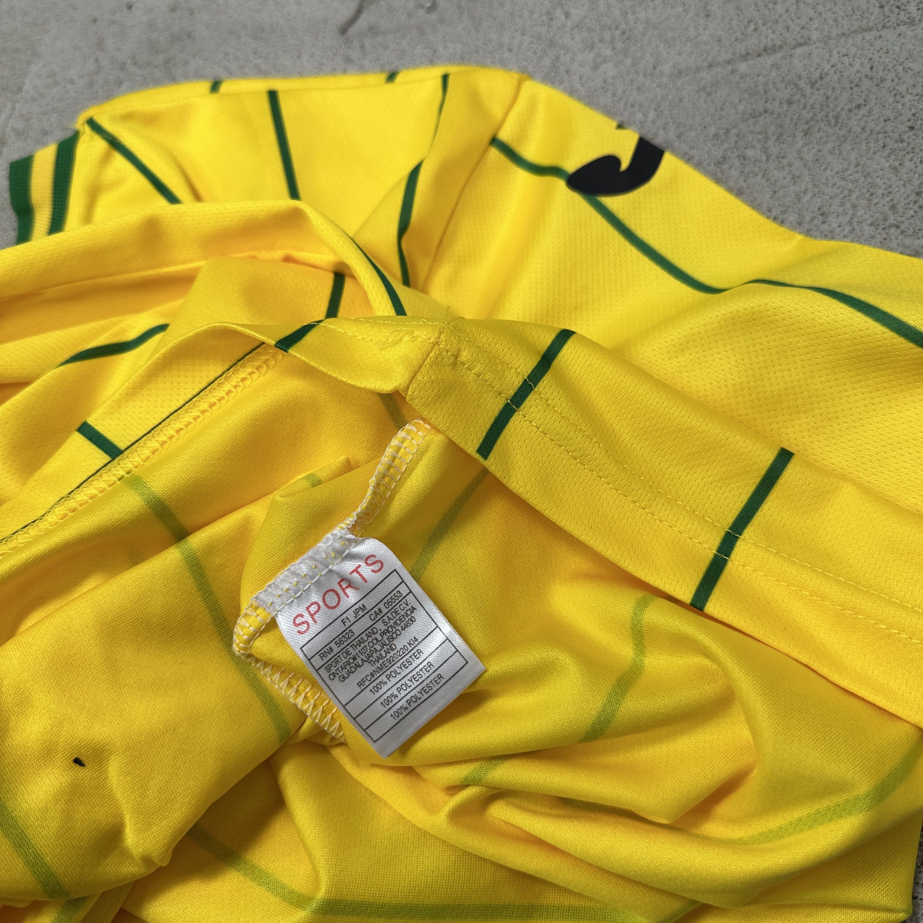 Vintage Vintage Sporty Joma Norwich City 22/23 Jersey Y2K Size US XXL / EU 58 / 5 - 7 Thumbnail