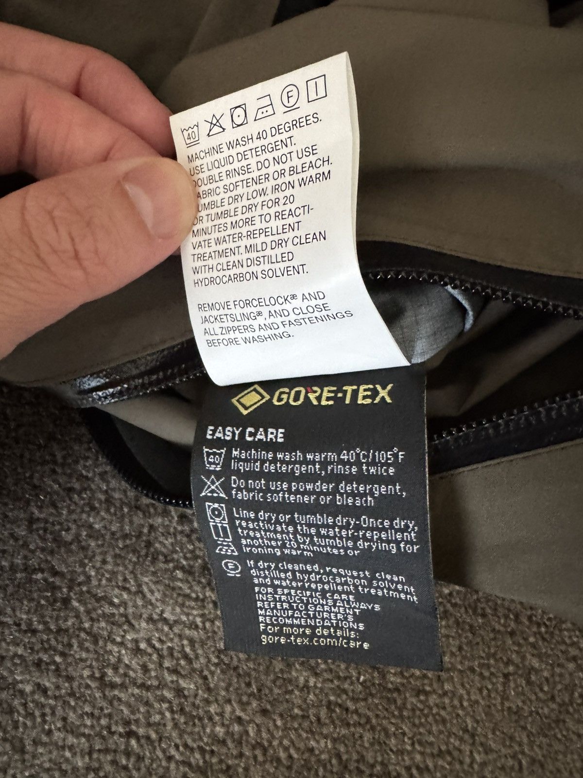 Acronym Acronym J1WTS-GT Size US XS / EU 42 / 0 - 7 Thumbnail