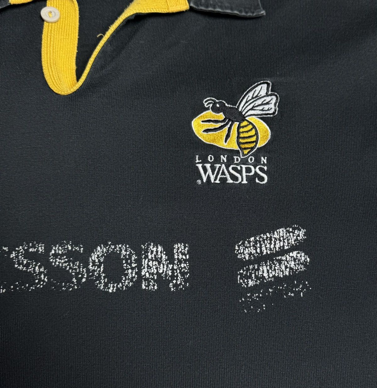 Canterbury of New Zealand London Wasps 1999 2001 Home Rugby Shirt Jersey Canterbury Size US M / EU 48-50 / 2 - 8 Thumbnail