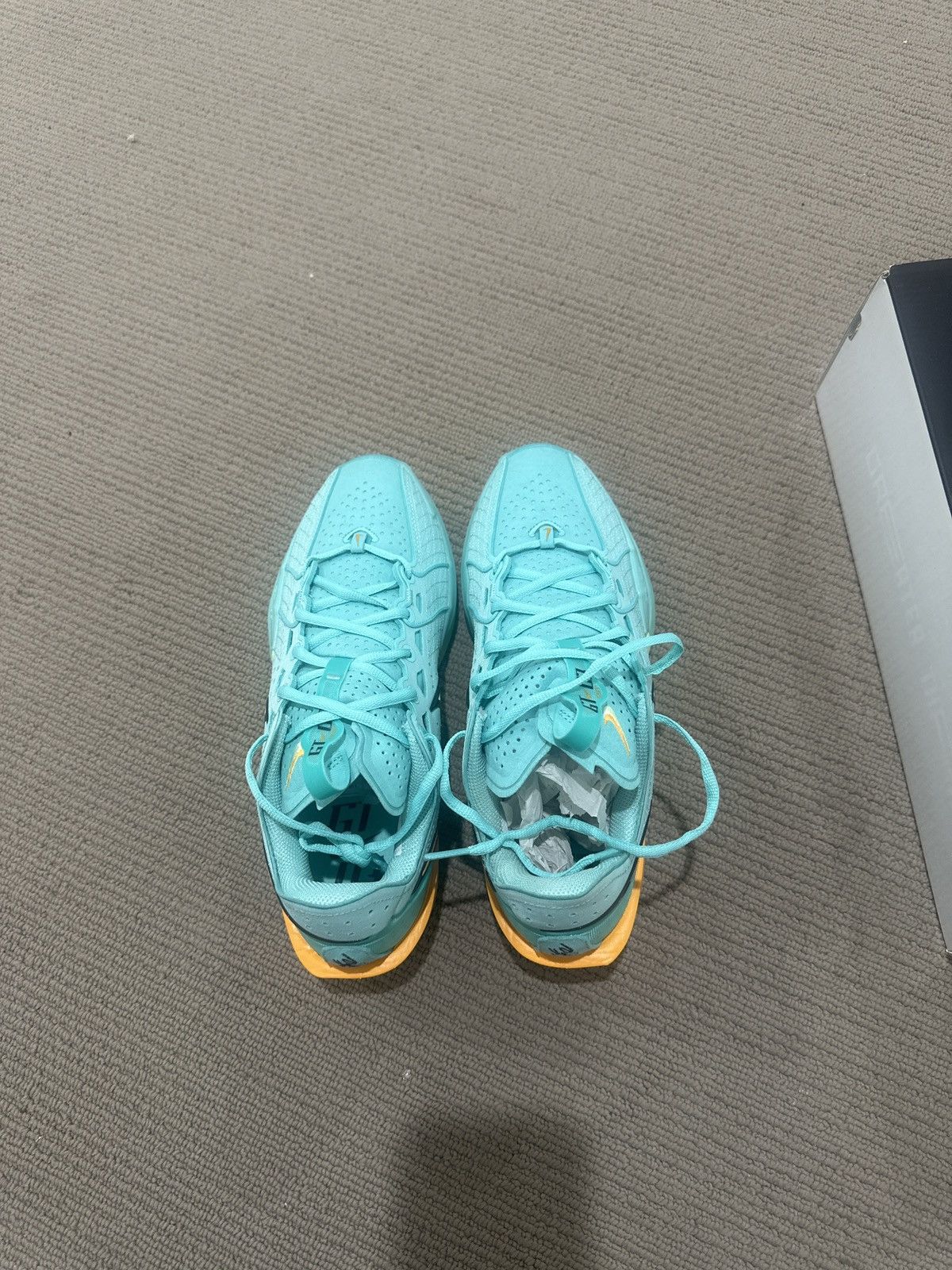 Nike Brand new never worn. Size US 8.5 / EU 41-42 - 5 Thumbnail