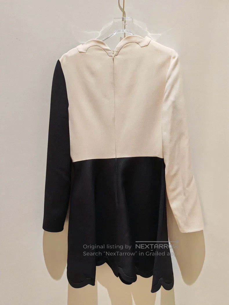 Valentino Valentino Color-blocked paneled silk dress Size XXS / US 00 / IT 34 - 3 Thumbnail
