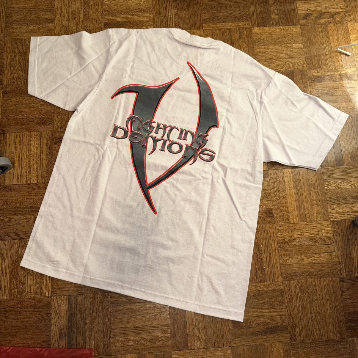 Vlone 2022 Juice Wrld Vlone Blade Tee Size US XL / EU 56 / 4 - 2 Thumbnail
