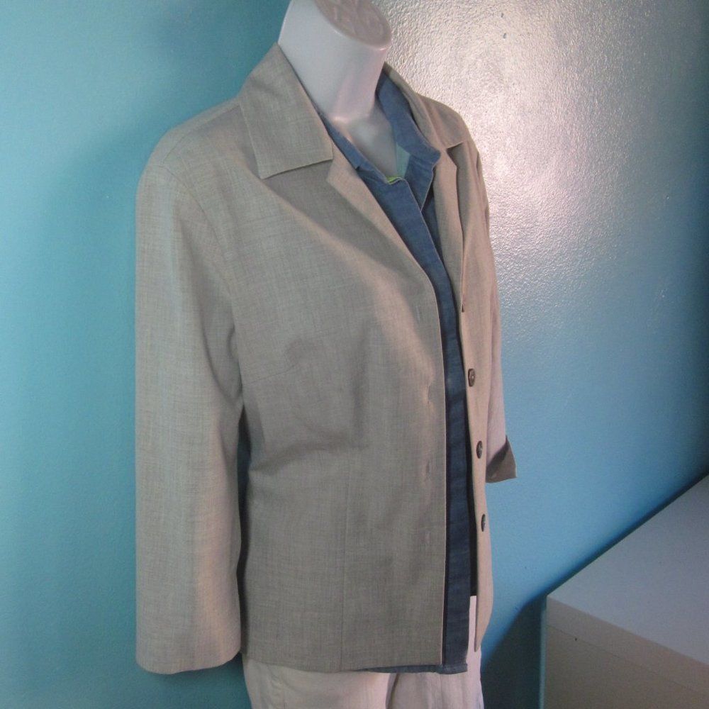 Trina Turk Trina Turk Light Weight Cropped Gray Jacket Size M Button Fr Size M / US 6-8 / IT 42-44 - 10 Thumbnail