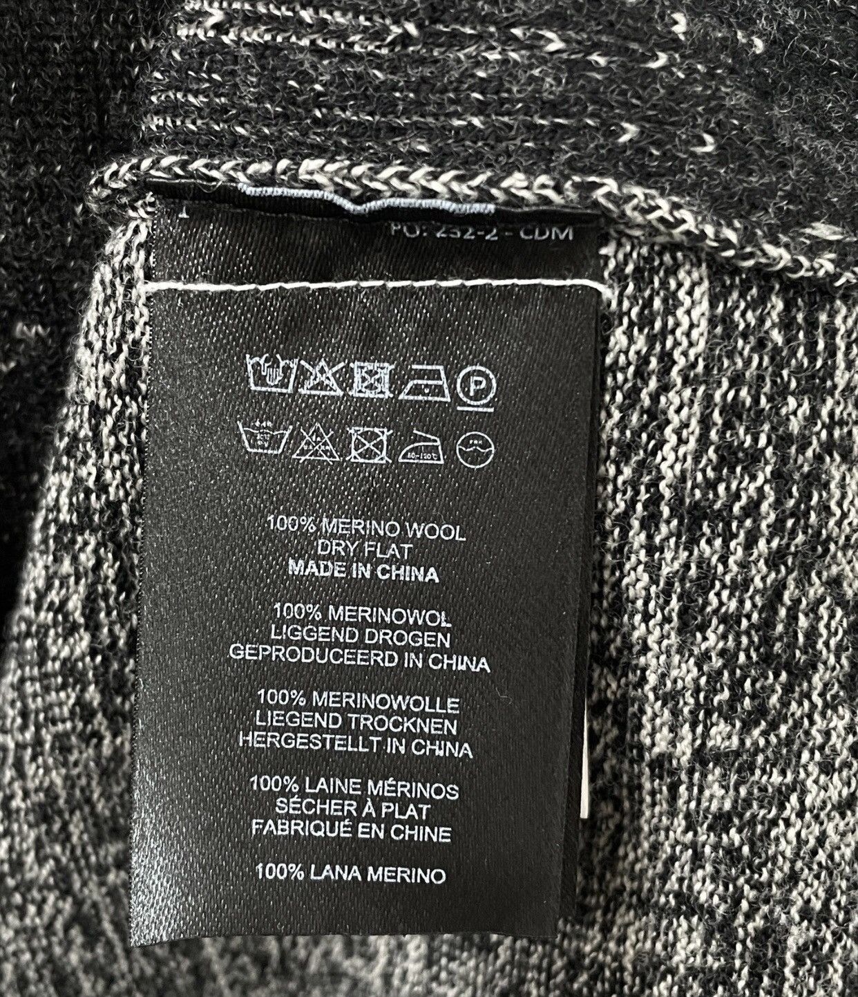 Dries Van Noten Dries van noten Knitted vest 2412-Nextarrow Size US S / EU 44-46 / 1 - 4 Thumbnail