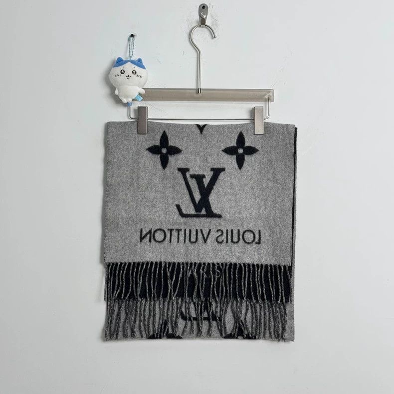 Louis Vuitton Louis Vuitton Black and grey cashmere scarf Size ONE SIZE - 2 Thumbnail