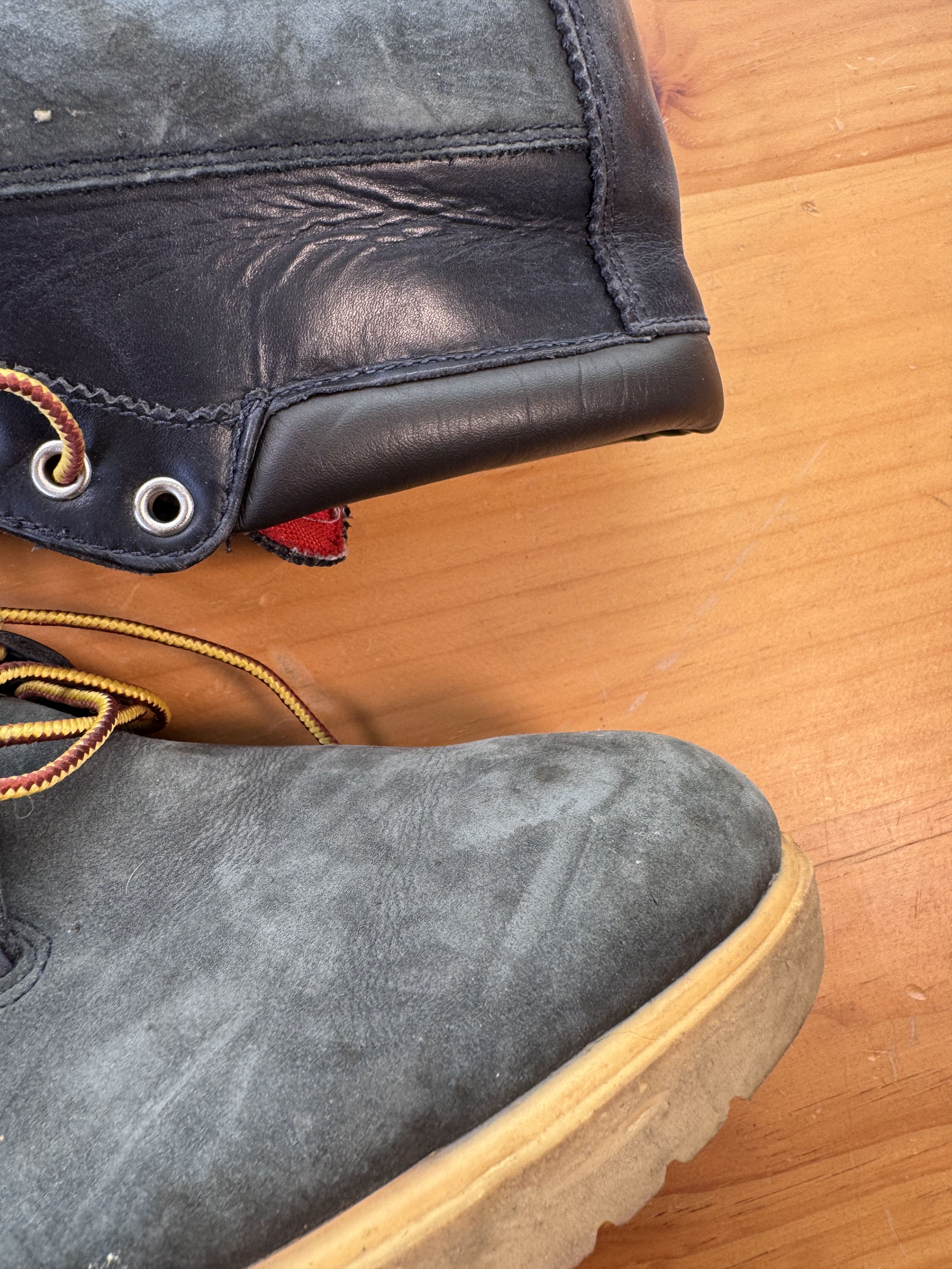 Supreme × Timberland Supreme FW2012 Timberland chukka mid navy blue Size US 9 / EU 42 - 4 Thumbnail