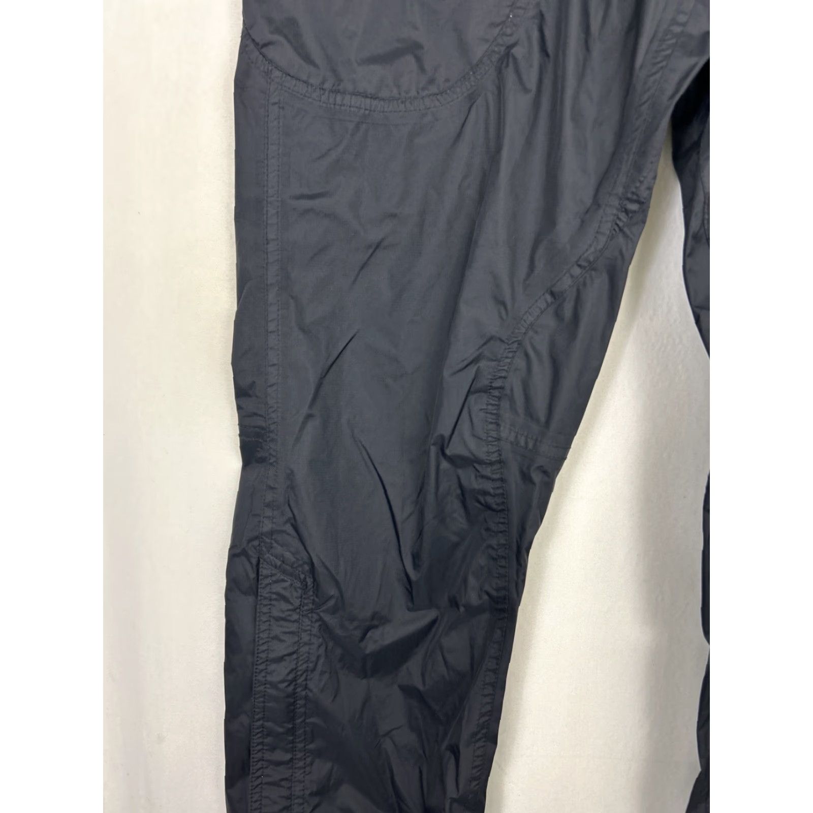 Sierra Designs Sierra Designs Pants Rain XS Black Nylon Cargo Drawstring Elastic 28x 30 Mens Size US 27 - 6 Thumbnail