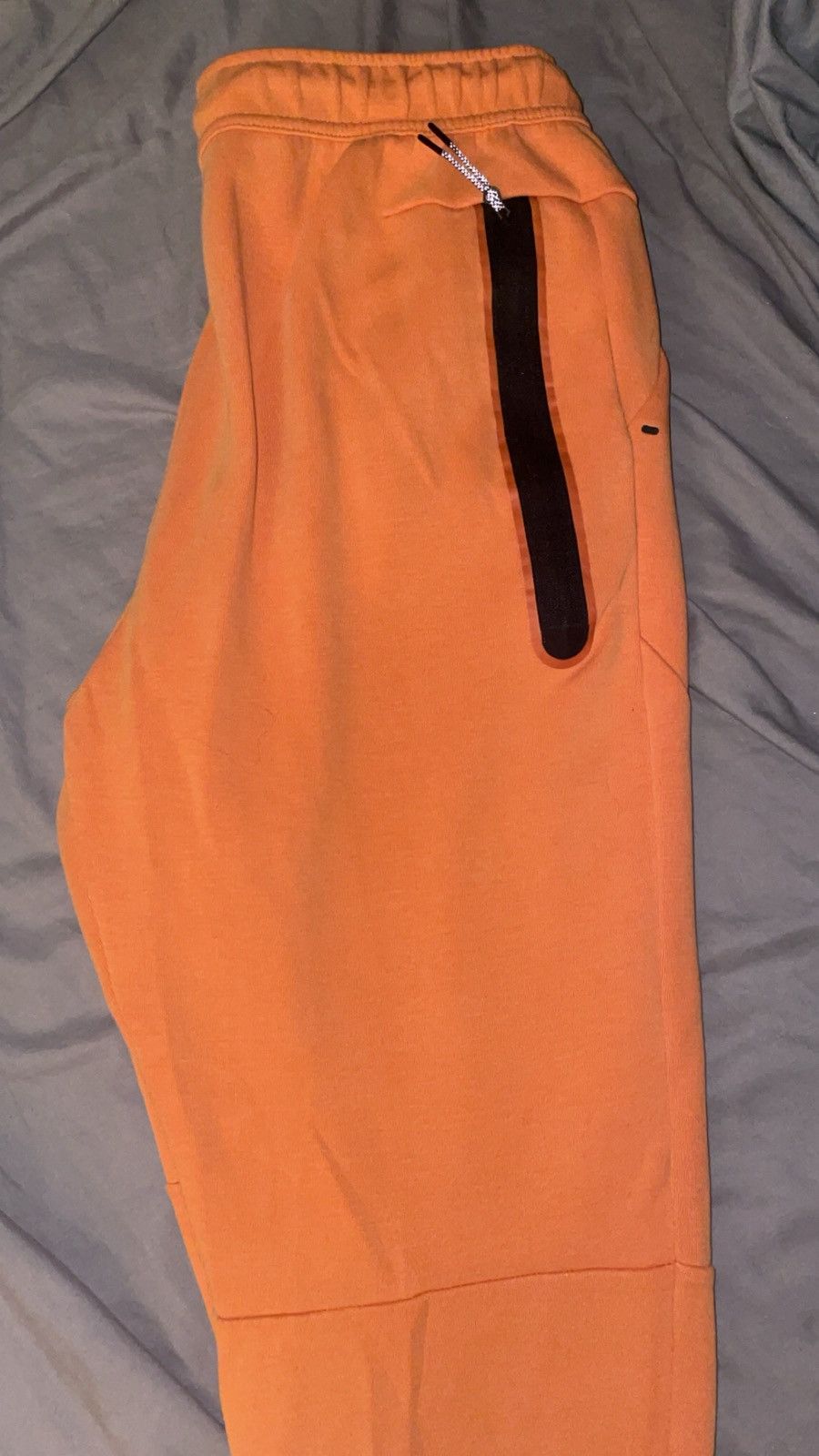 Nike Orange Nike Tech Pants Size XL S21 Size US 34 / EU 50 - 3 Thumbnail